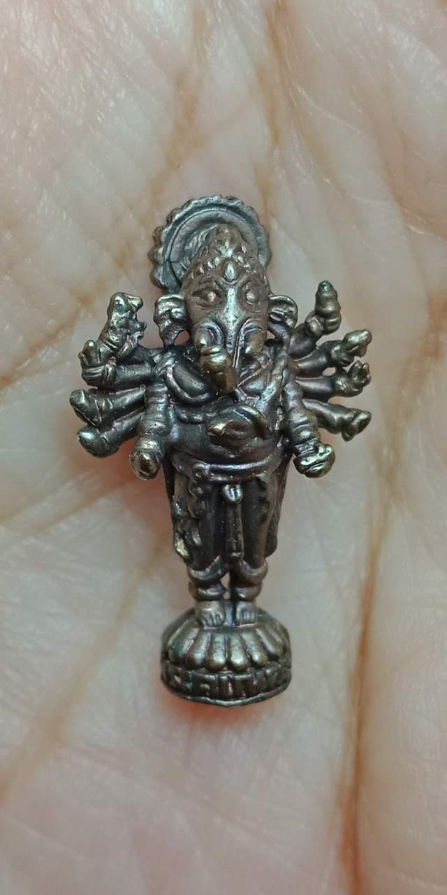 พระพิฆเนศ หลวงปู่คีย์ ปี54 รุ่นมหาเศรษฐี 10,000 ล้าน วัดศรีลำยอง จ.สุรินทร์