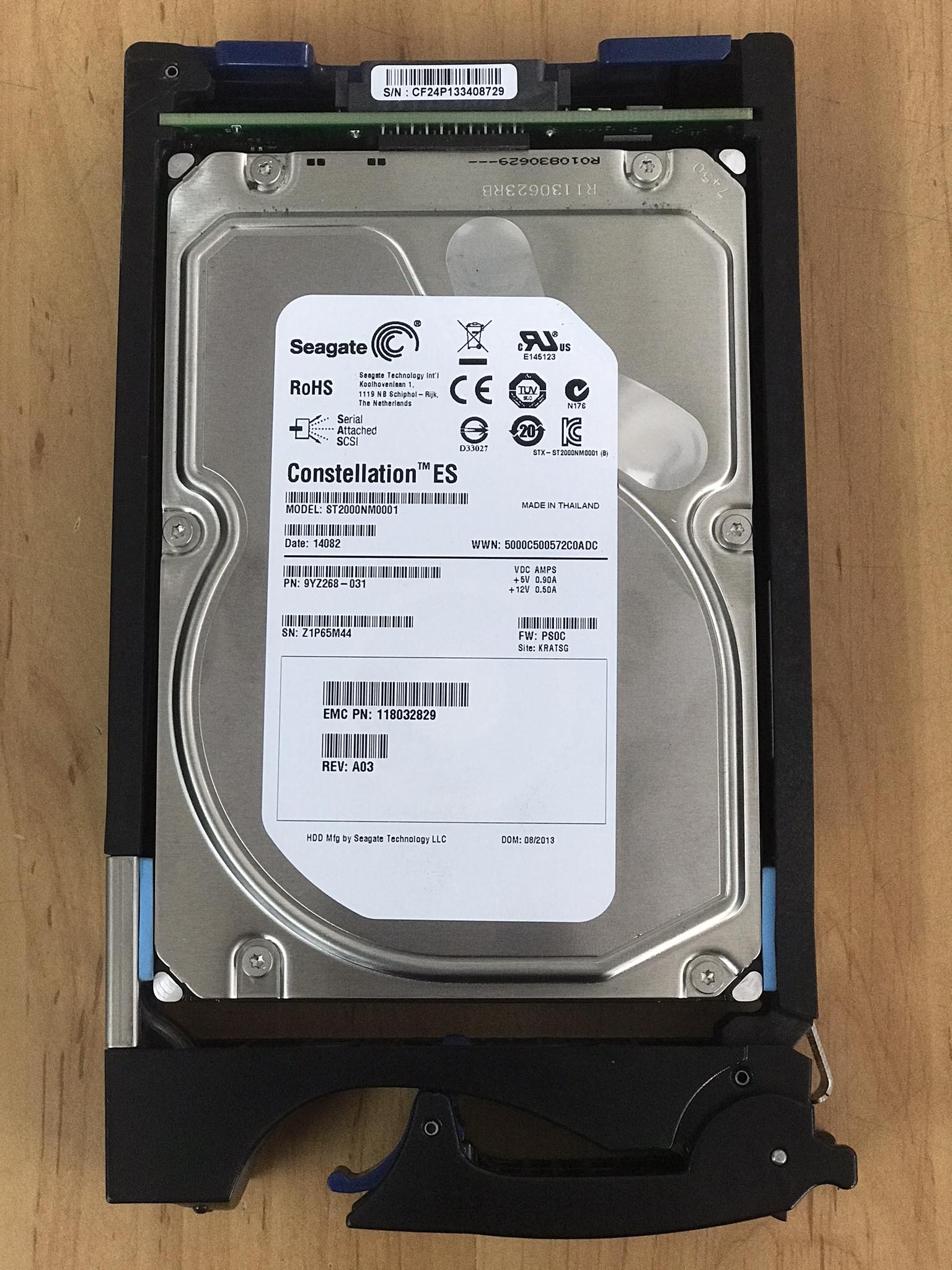 EMC 2TB 7.2K 6G 3.5 LFF SAS Hard Disk EMC 118032829 / ST2000NM0001 / Tray 005049497 / P/N 9YZ268-031 (Used) // สินค้ารับประกัน โดย บริษัท อะไหล่เซิีร์ฟเวอร์ จำกัด