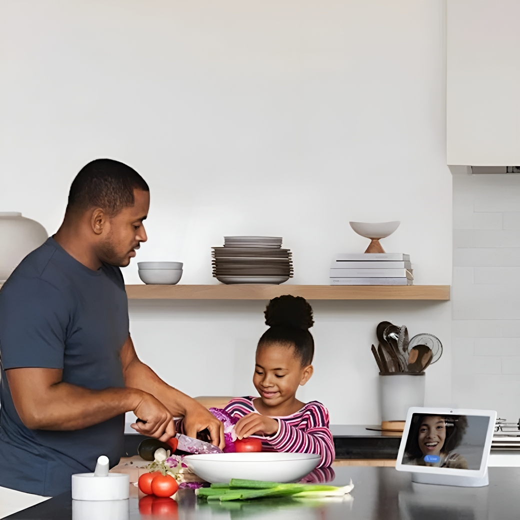 Google Nest Hub Max (White)