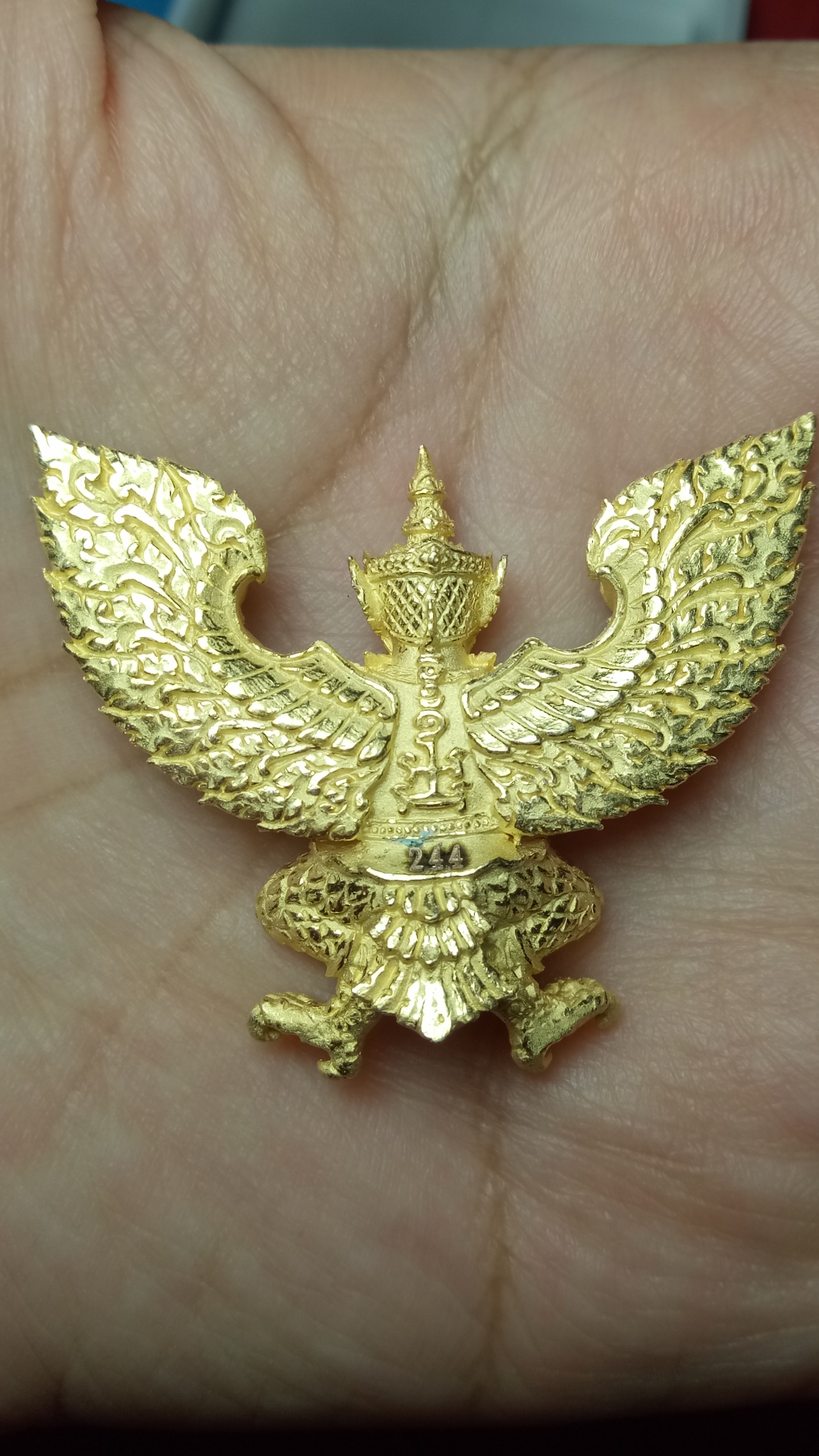 พญาครุฑ หนุนดวง รุ่นยกช่อฟ้า หลวงพ่อหวั่น วัดคลองคูณ จ.พิจิตร เนื้อสัมฤิทธิ์ิชุบทอง