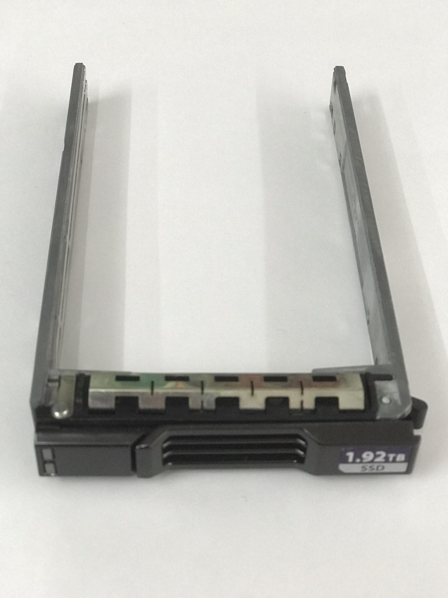 Dell 2.5'' Genuine 2.5" SSD Hard Drive Caddy Tray For Dell Storage SC5020 // 0VR858 / 07D4F6 (Used) // สินค้ารับประกัน โดย บริษัท อะไหล่เซิร์ฟเวอร์ จำกัด