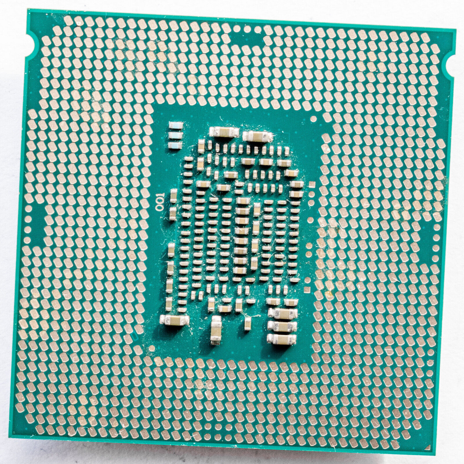 Intel Xeon E3-1230 V5 3.4 GHz LGA 1151 Desktop CPU Processor SR2LE / E3-1230V5 (Used) // สินค้ารับประกัน โดย บริษัท อะไหล่เซิร์ฟเวอร์ จำกัด