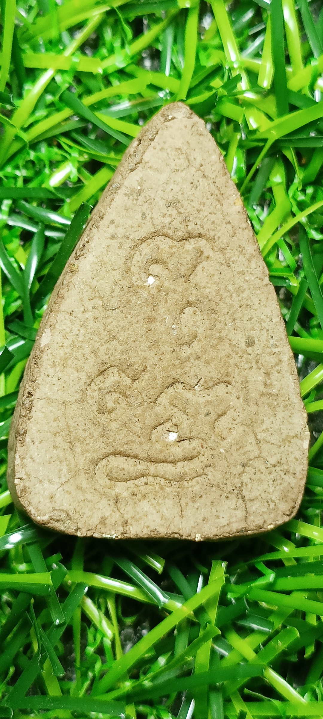 พระพุทโธน้อย ผสมมวลสารพระผงของ แม่ชีบุญเรือน วัดสารนาถธรรมาราม ระยอง ปี 2516 ยันต์พุทโธ