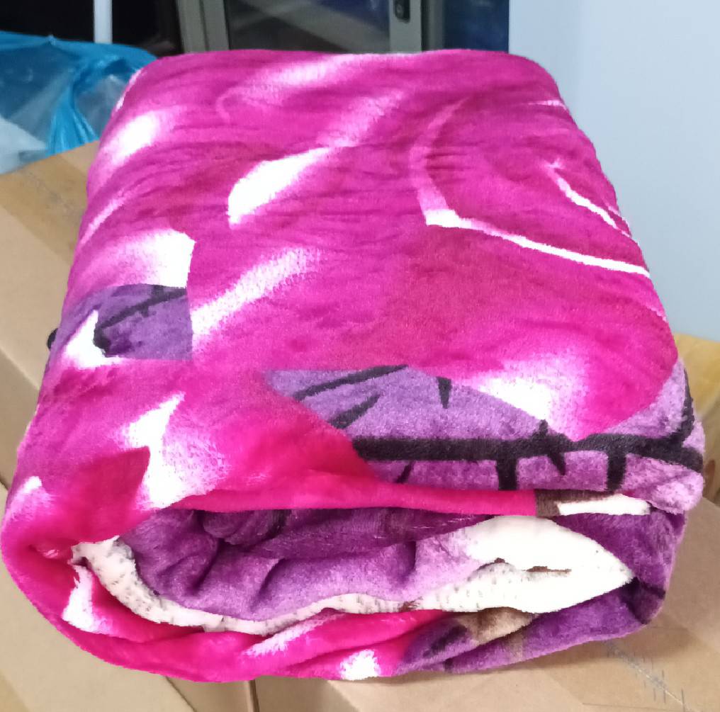 ลดล้างสต็อก ผ้าห่มนาโนเกาหลี 6ฟุต ผ้านิ่มนุ่มห่มสบาย มีถุงใสอย่างดีทุกผืน