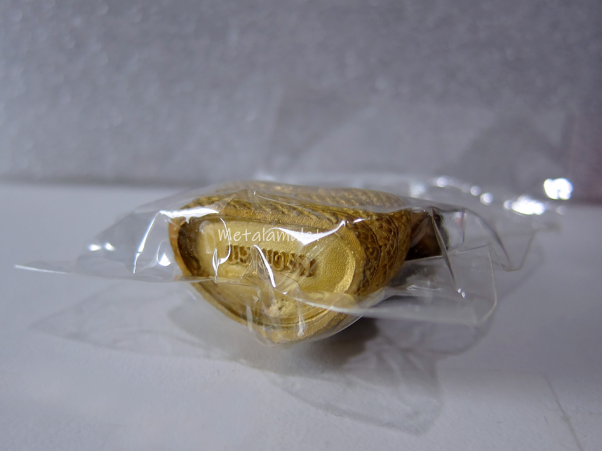 หลวงพ่อศิลาเนื้อเงิน