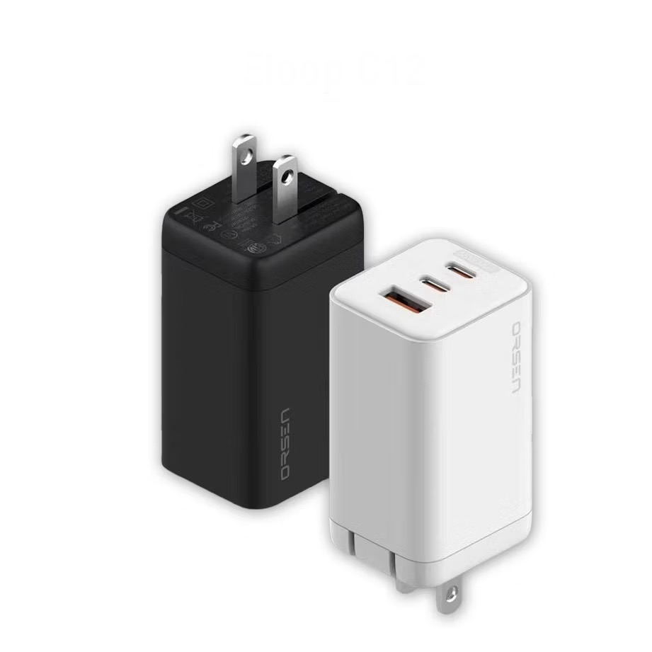 C12 GAN FAST TRAVEL CHARGER