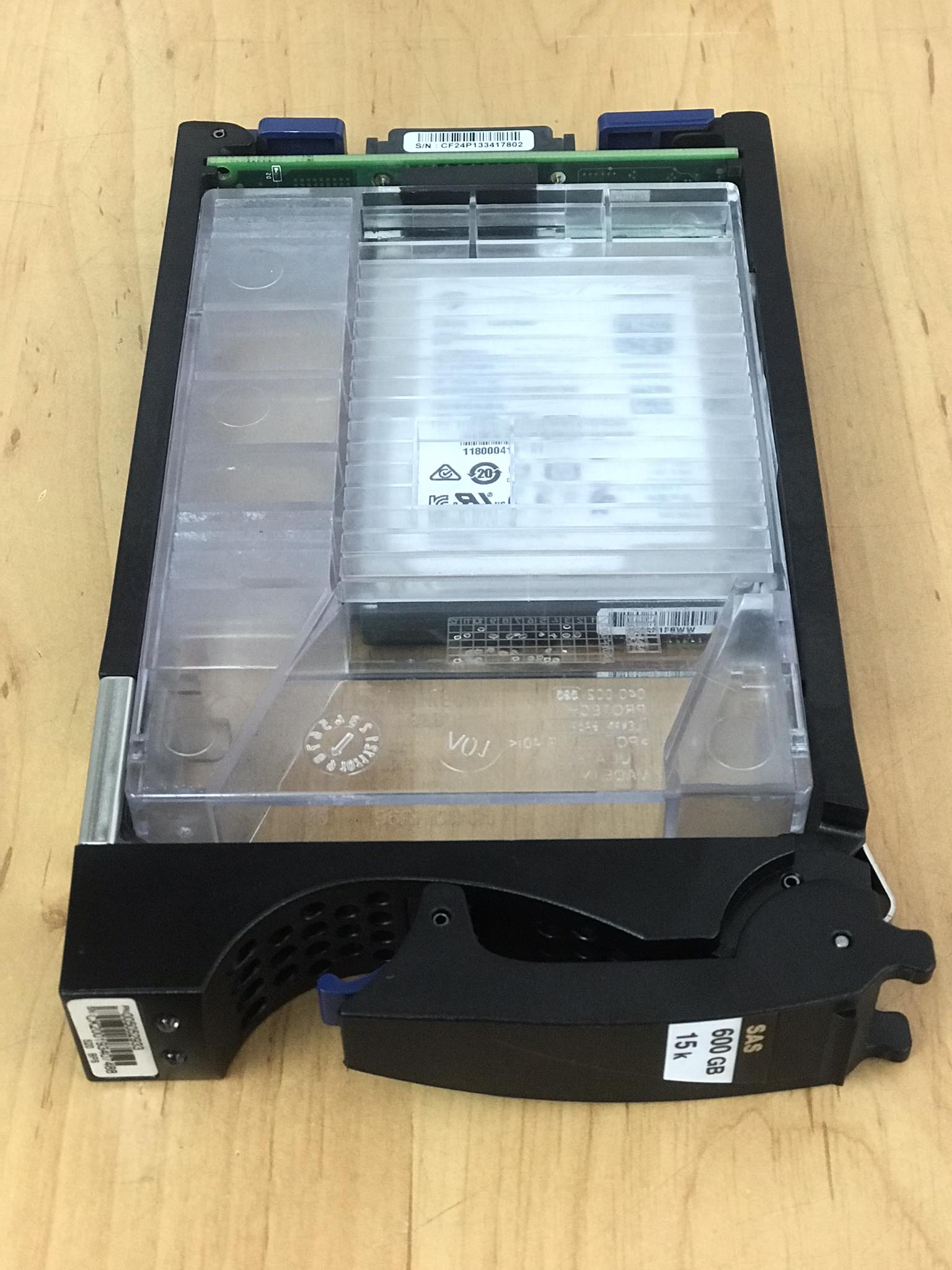 EMC / Seagate EXOS 600GB 2.5 15k 12Gbps HDD Hard Drive // 118000419-01 / ST600MP0036 / Tray 005052933 (Used) // สินค้ารับประกัน โดย บริษัท อะไหล่เซิร์ฟเวอร์ จำกัด