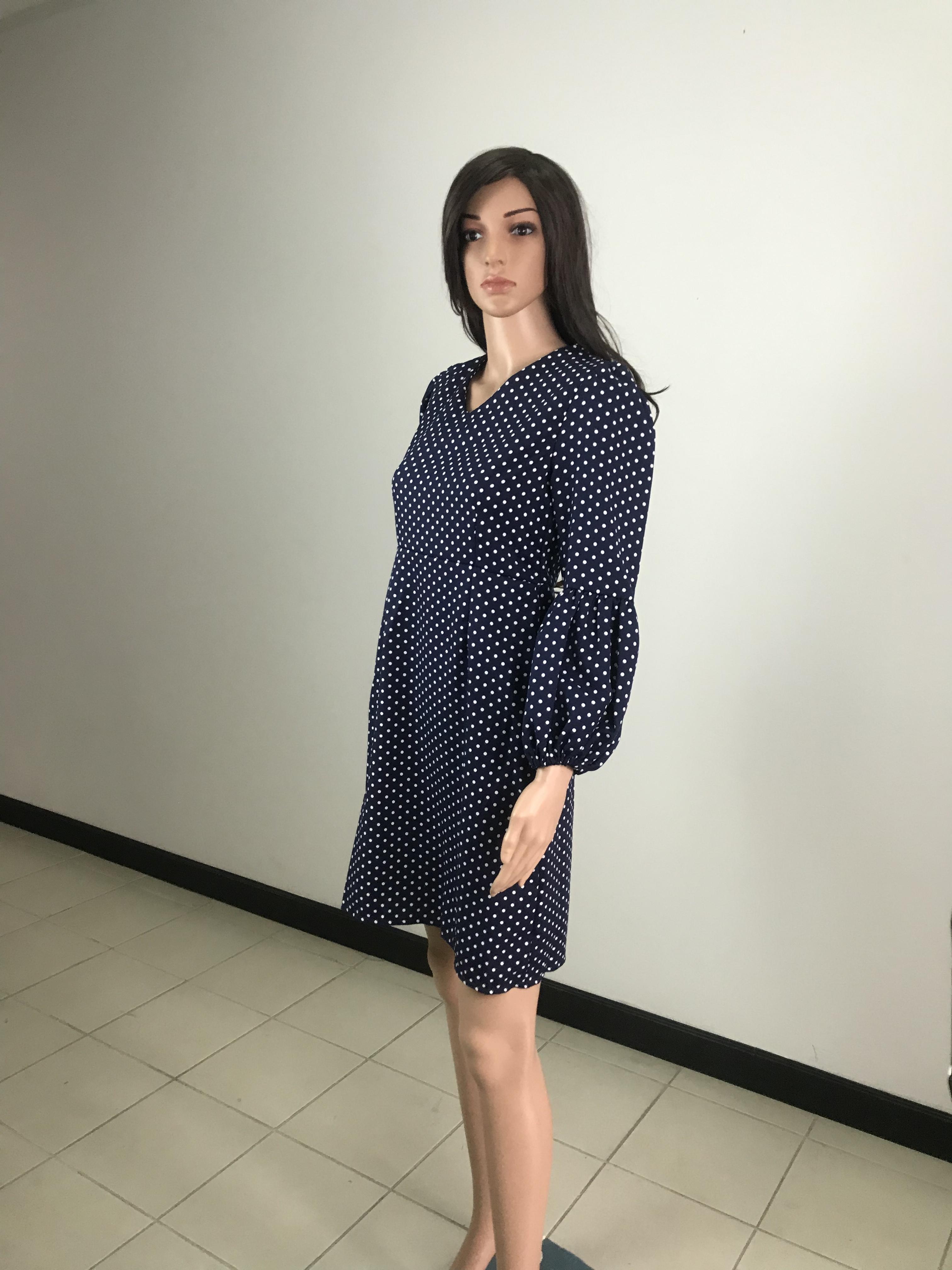 เดรสสั้น คอวี แขนบอลลูน เดรสทรงตรง แฟชั่น เดรสเข้ารูป สาวเกาหลี ลำลอง ออกงาน