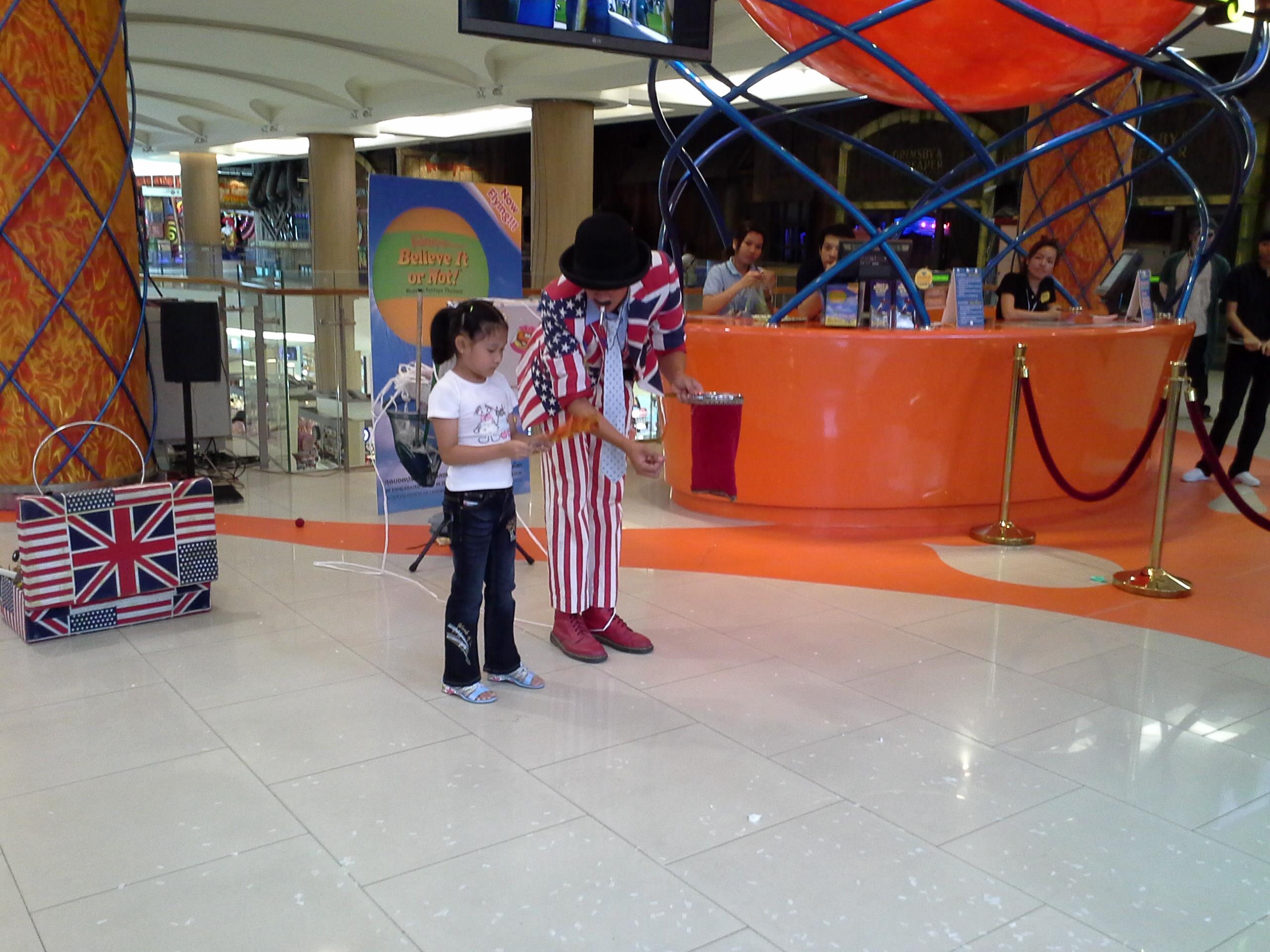 มายากลตลก Magic Comedy