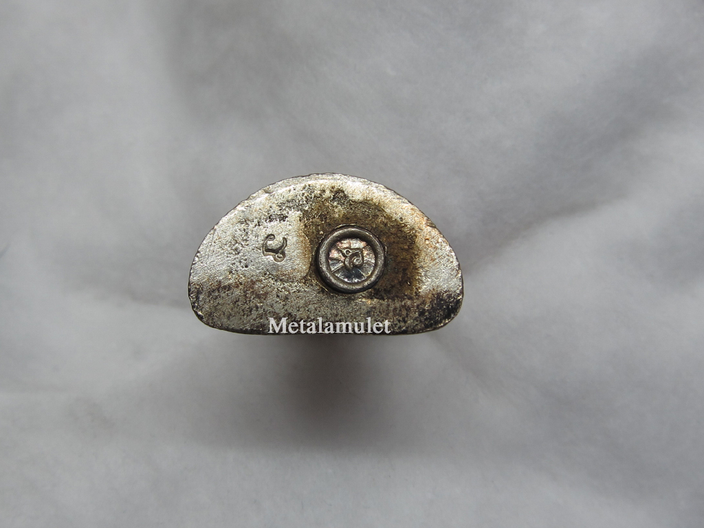 พระพุทธชินราชกริ่งนเรศวร เนื้อเงิน