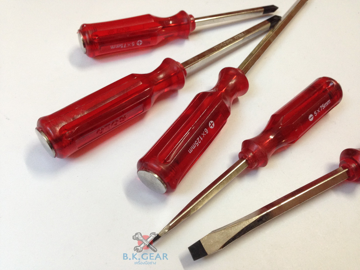 ไขควงชุด ตอกได้ 5ตัวชุด SOLO ส่งฟรี