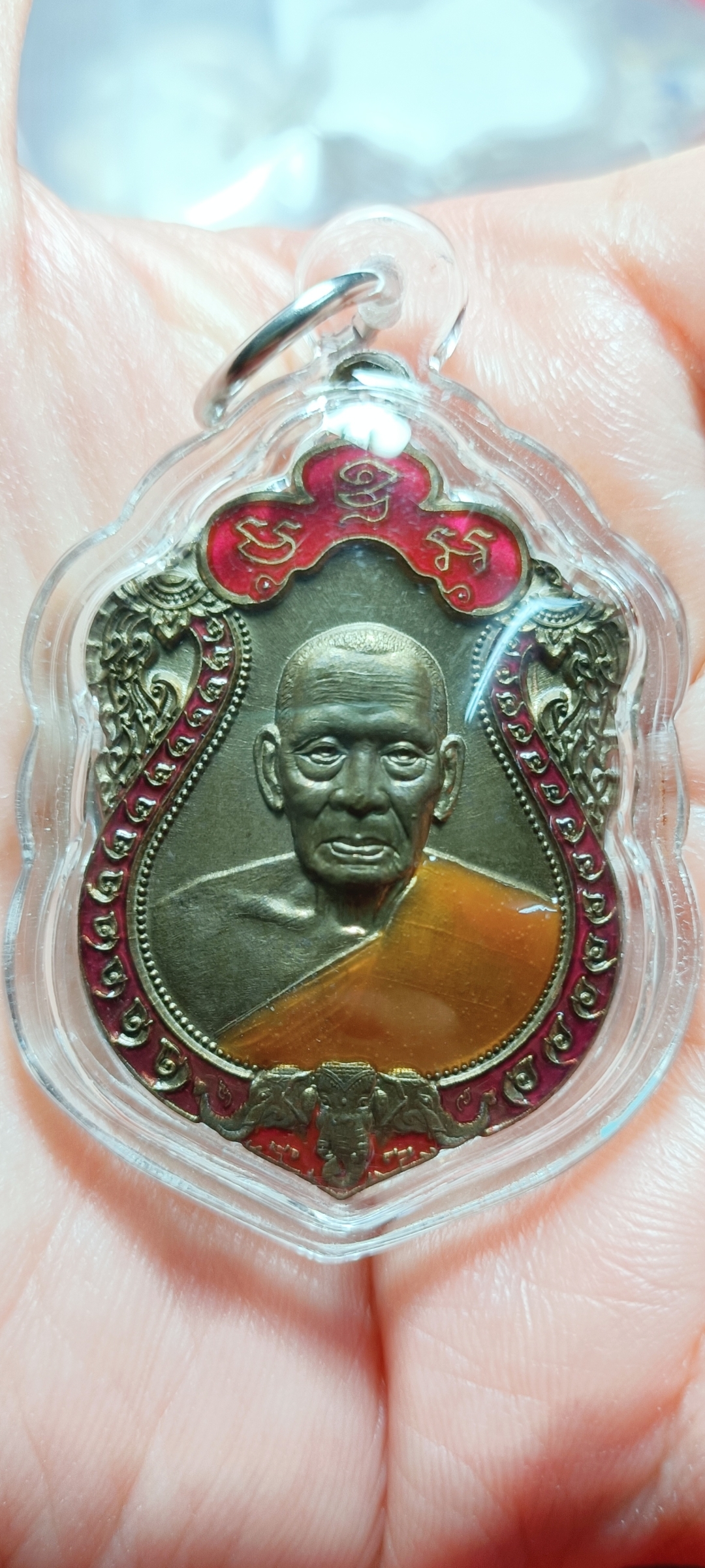 เหรียญเสมาช้างสามเศียรเจ้าสัวสยาม หลวงพ่อพัฒน์ ปุญญกาโม วัดห้วยด้วน (ธารทหาร) อ.หนองบัว จ.นครสวรรค์ ปี 2563