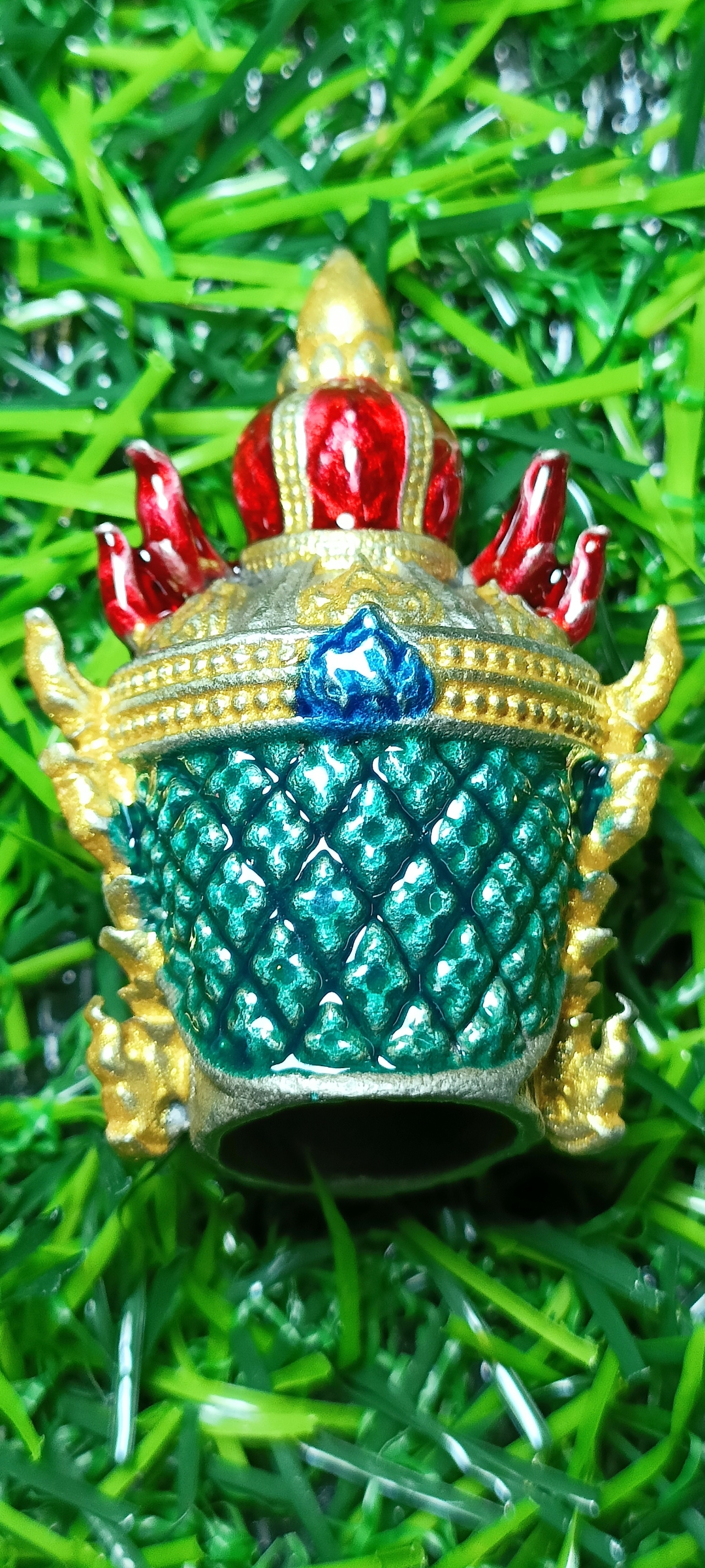 เศียรท้าวเวสสุวรรณ รุ่น บูชาครู เจ้าคุณพัฒน์ วัดห้วยด้วน ปี 65 เนื้ออัลปาก้า ลงยาเขียว