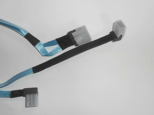 HPE Mini-SAS x4 Y Cable 8-Bay SFF Backplane to P440ar // 787307-001 / 775931-001 (Used) // สินค้ารับประกัน โดย บริษัท อะไหล่เซิร์ฟเวอร์ จำกัด