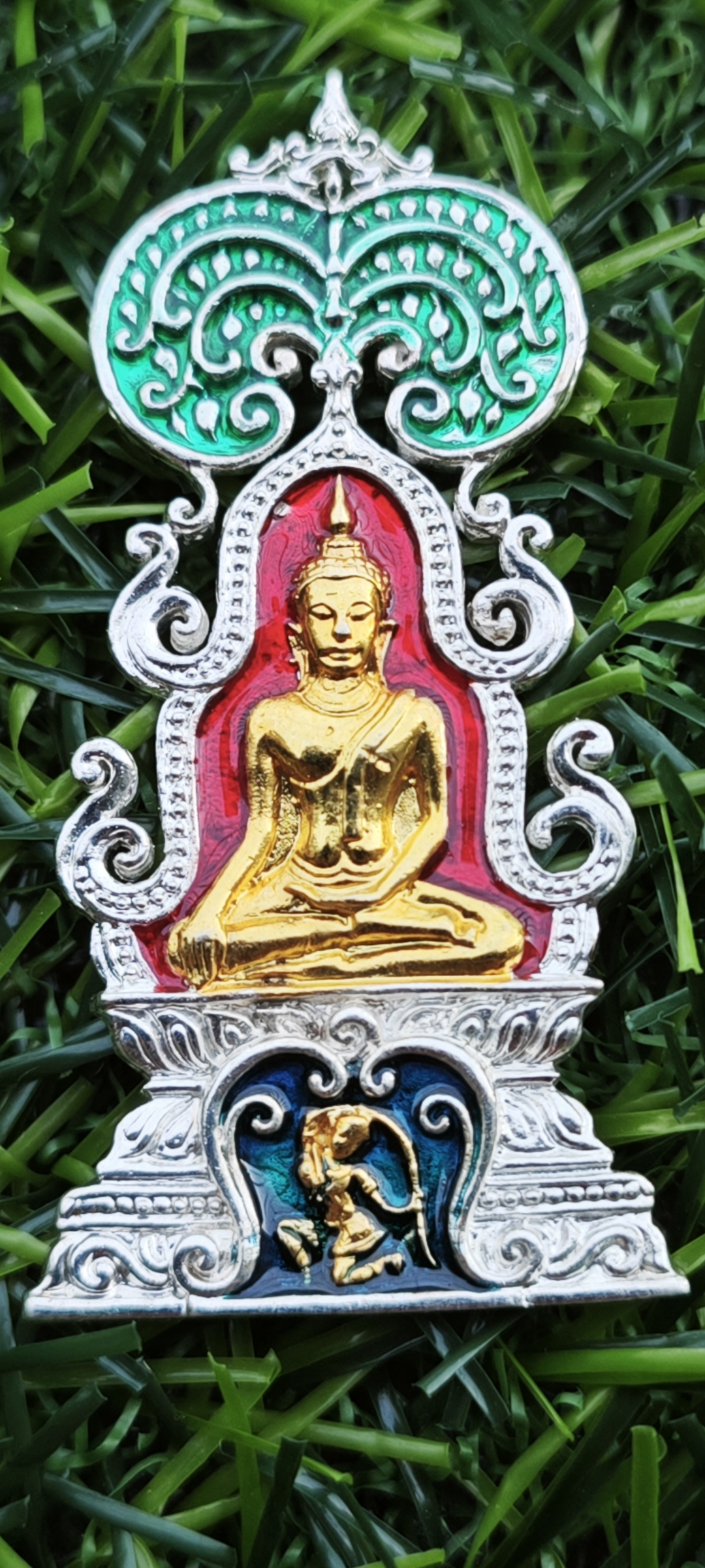 พระพิมพ์ปรกโพธิ์ รุ่นอนันตชินะ หลวงพ่อรักษ์ อนาลโย วัดสุทธาวาส วิปัสสนา จ.พระนครศรีอยุธยา เนื้อกะไหล่เงินงยาราชาวดี