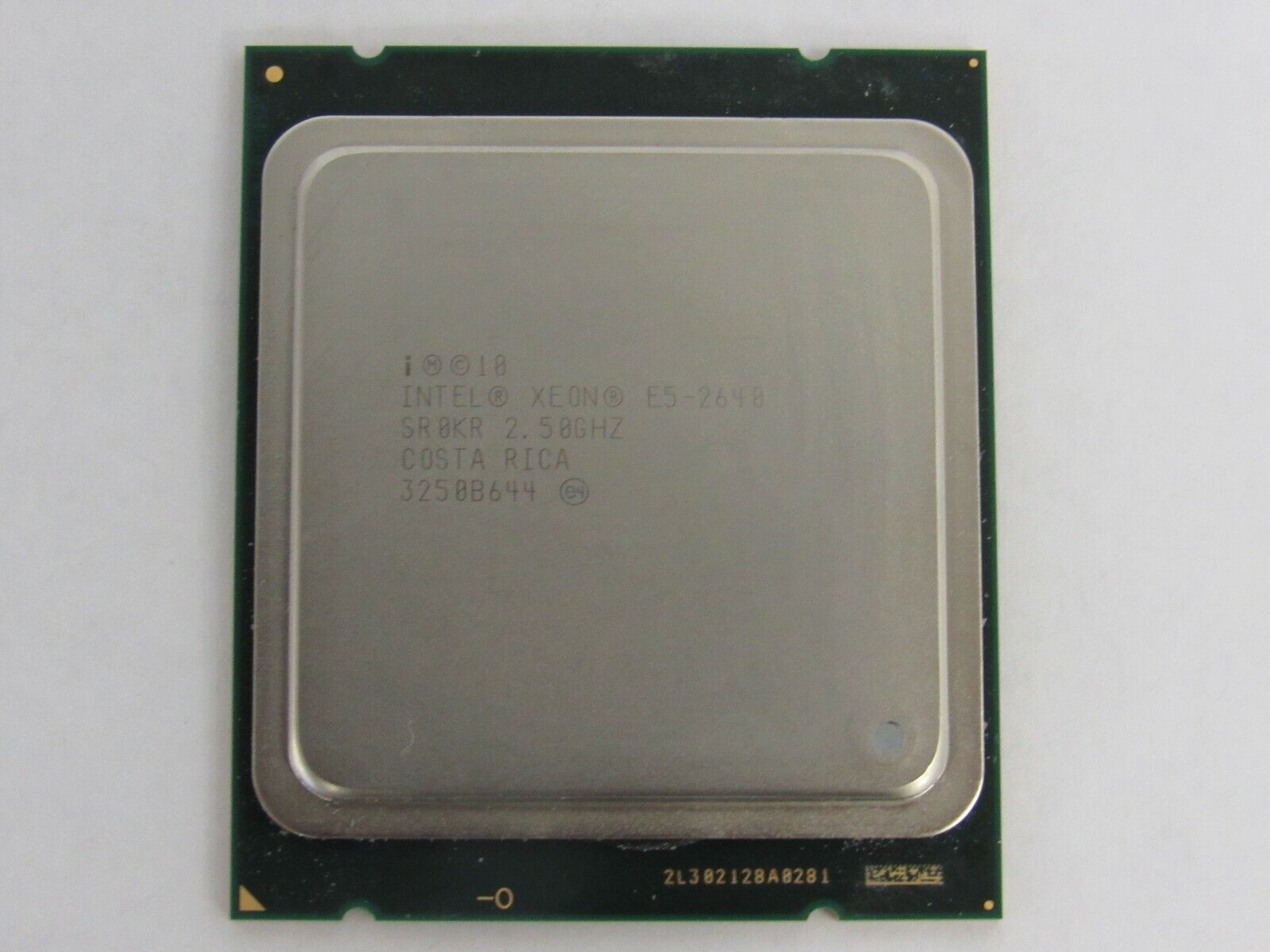 Intel Xeon E5-2640 2.5 GHz 15MB 6 core LGA 2011 CPU Processor // SR0KR / E5-2640 2.50GHz (Used) // สินค้ารับประกัน โดย บริษัท อะไหล่เซิร์ฟเวอร์ จำกัด