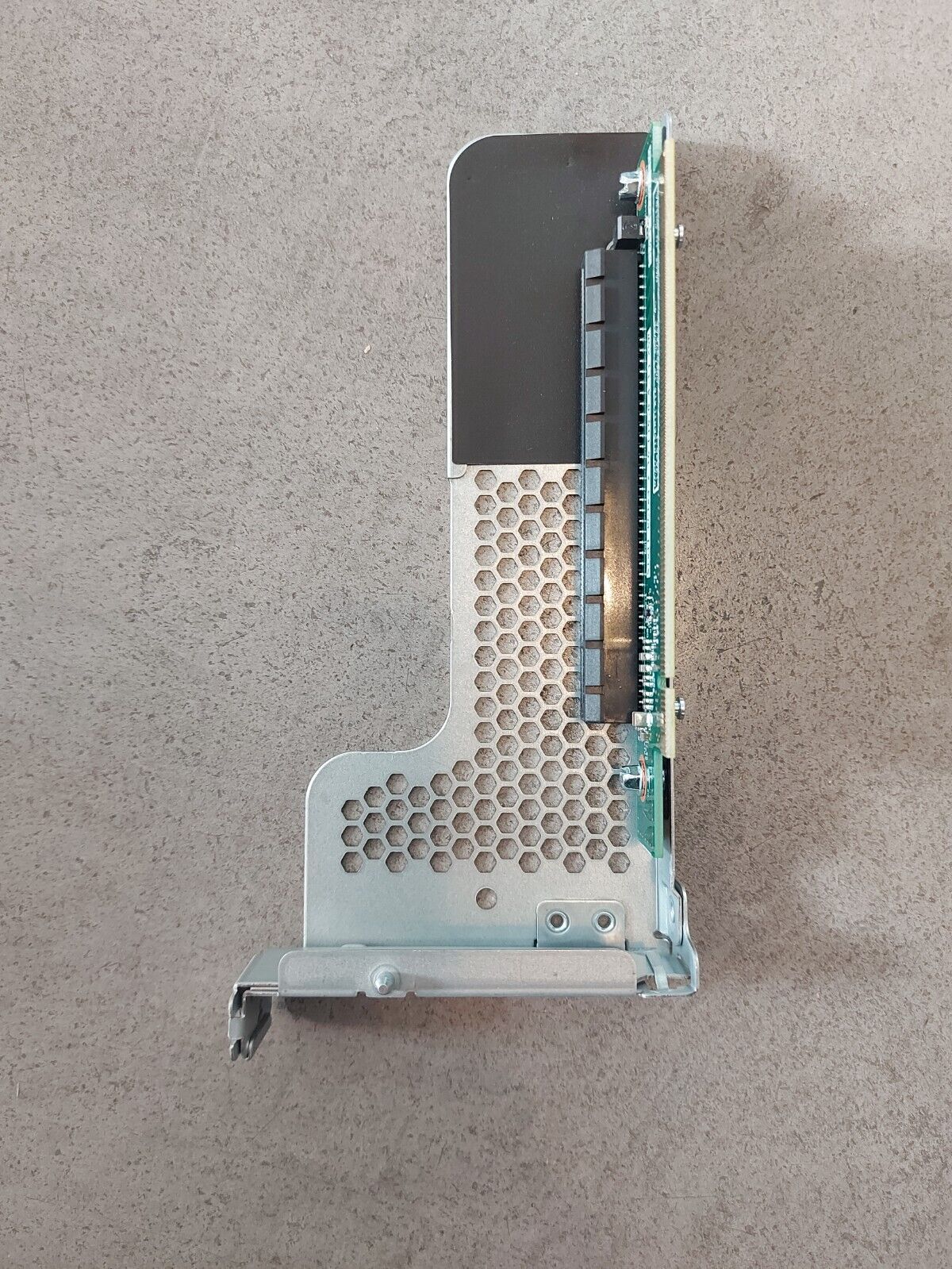 Riser Board - 1x PCI-E x16 System x3550 M5 // 00KF624 / 00KF687 (Used) // สินค้ารับประกัน โดย บริษัท อะไหล่เซิร์ฟเวอร์ จำกัด