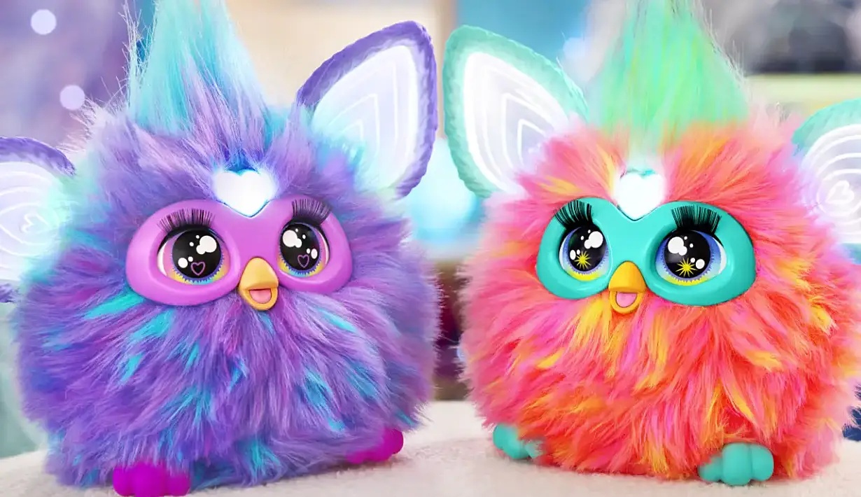 Furby Coral (2023)