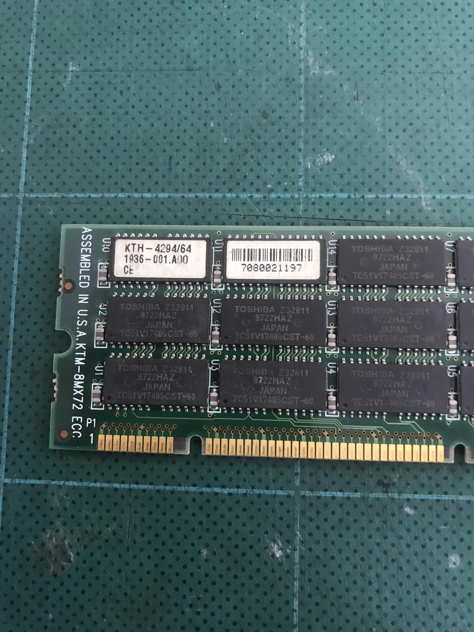 Kingston 64MB EDO-DIMM 168-pin 3.3V 60 ns UnBuffered-ECC / KTH-4294/64 (Used) // สินค้ารับประกัน โดย บริษัท อะไหล่เซิร์ฟเวอร์ จำกัด