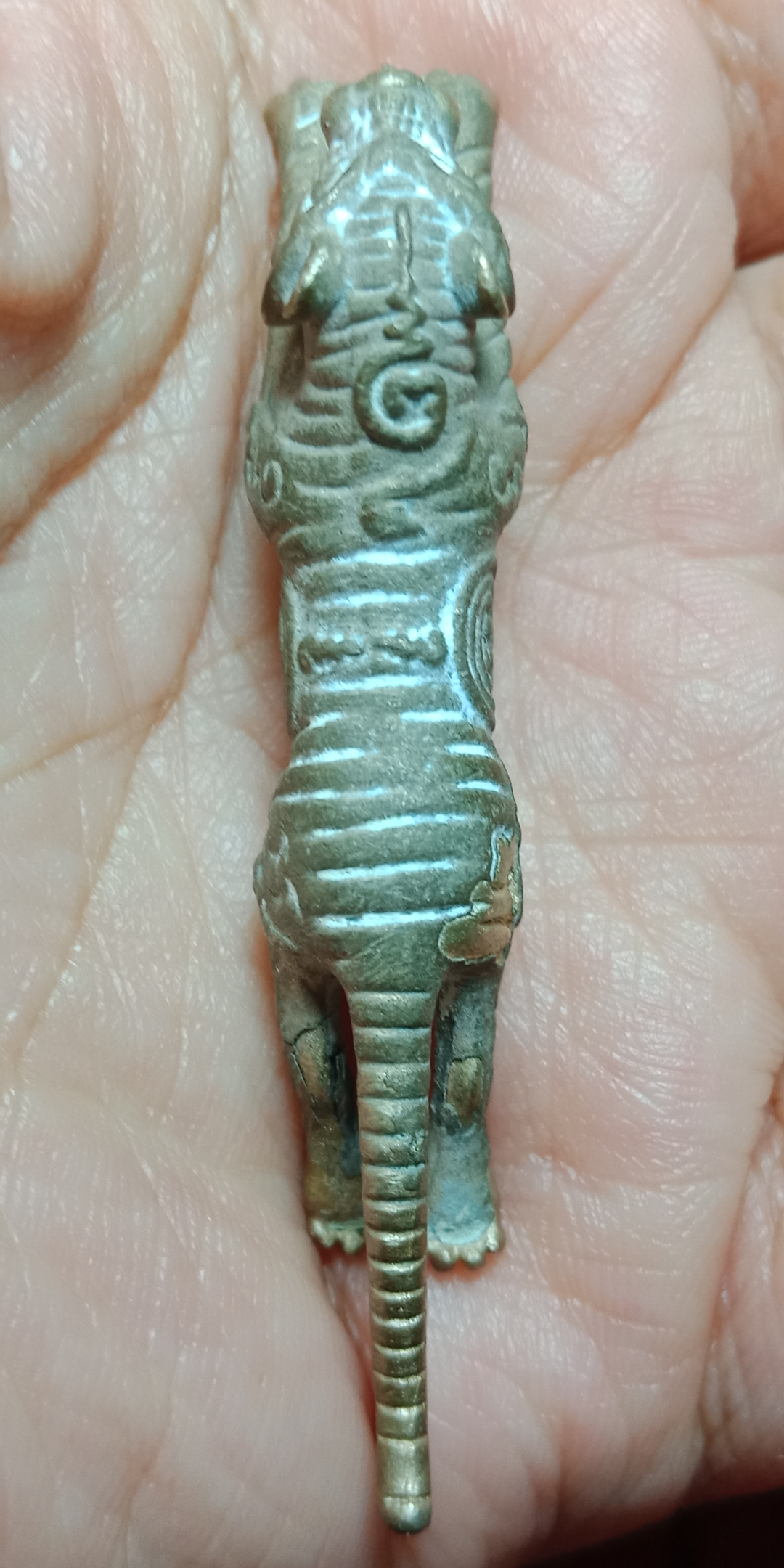 เสือ หลวงปู่แย้ม วัดตะเคียน จ.นนทบุรี รุ่น 5 เนื้ออัลปาก้า