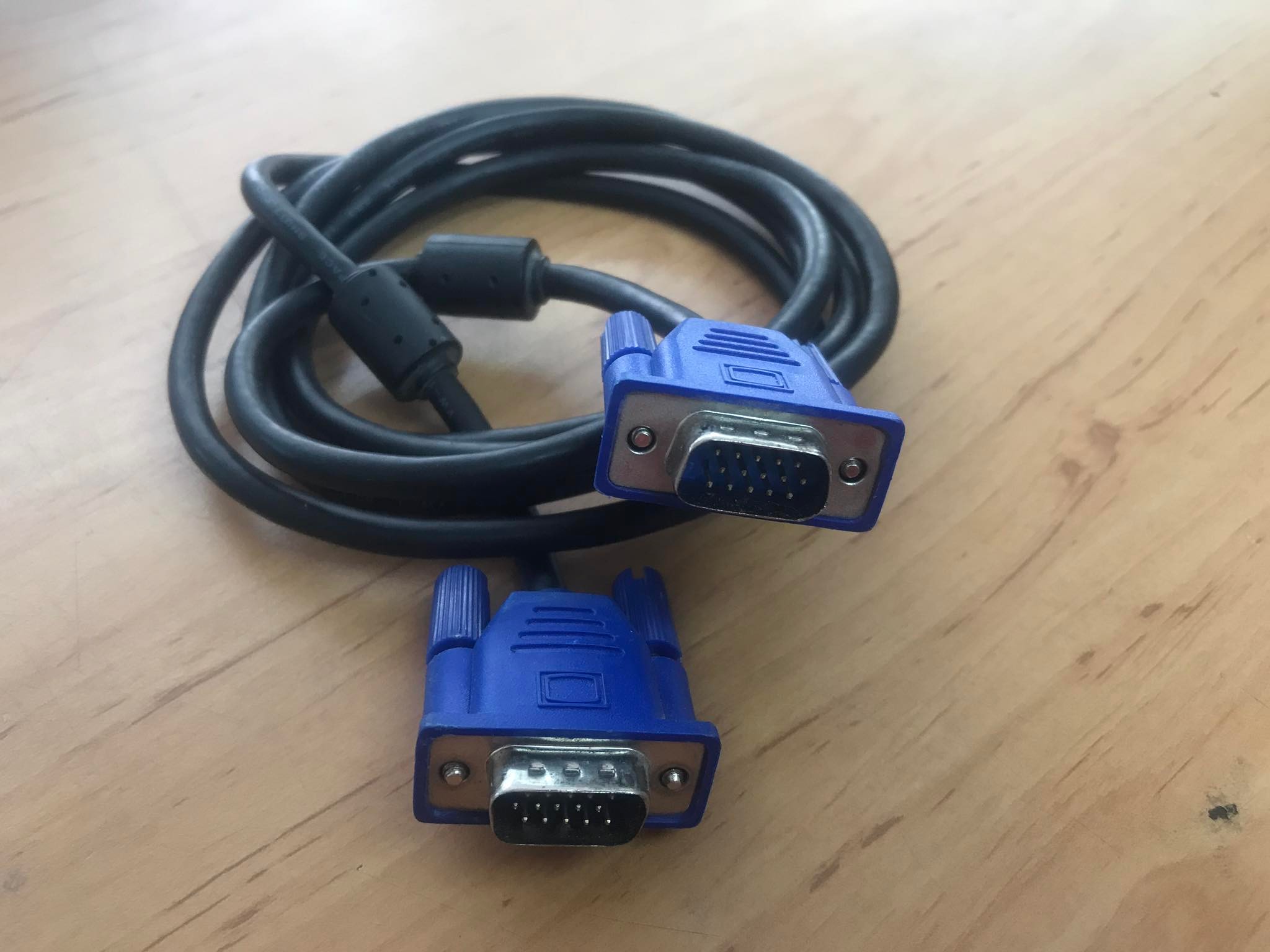 สายต่อจอ VGA Monitor สายต่อจอคอมพิวเตอร์ สาย VGA male To VGA male 15pin Cable 1.5m (Used) // สินค้ารับประกัน โดย บริษัท อะไหล่เซิร์ฟเวอร์ จำกัด