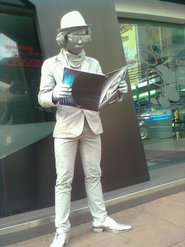 ละครใบ้,หุ่นนิ่ง Mime & Robot