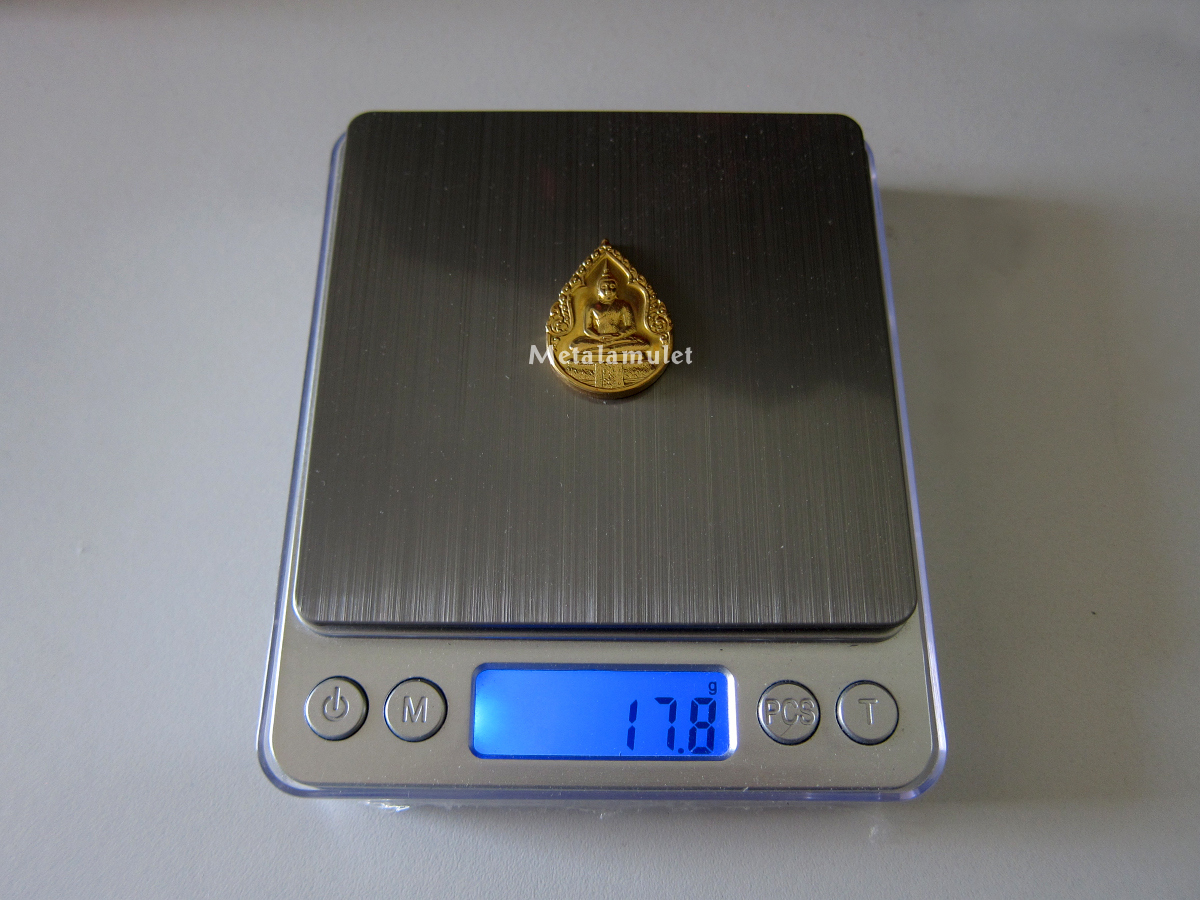 พระแก้ว 3ฤดู "เนื้อทองคำ"ครบชุด