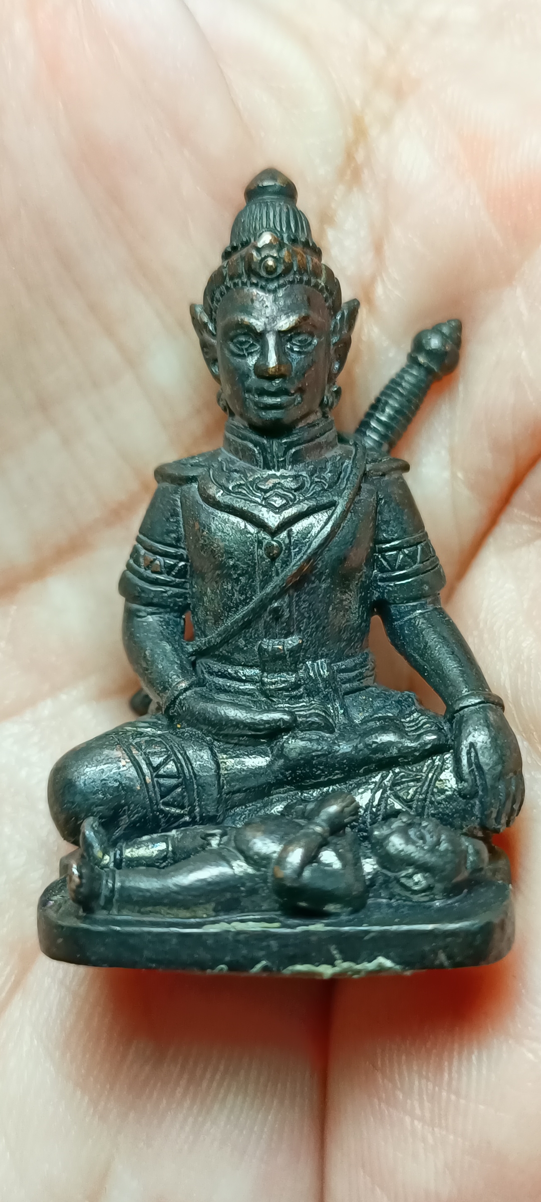 ขุนแผนกุมารทอง หลวงพ่อปิ่น วัดหนองเกษร ต.เกาะสาลพระ อ.อัดเพล ง จ.ราชบุรี