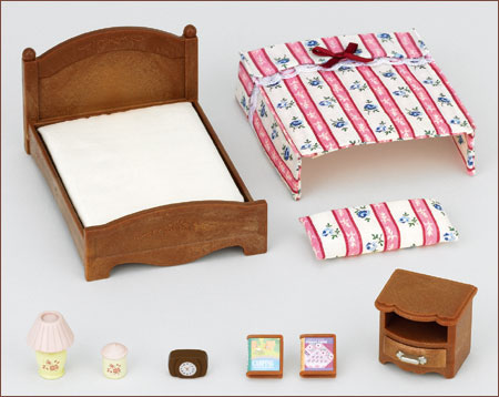 ซิลวาเนียน เตียงคู่ (EU) Sylvanian Families Semi-double Bed