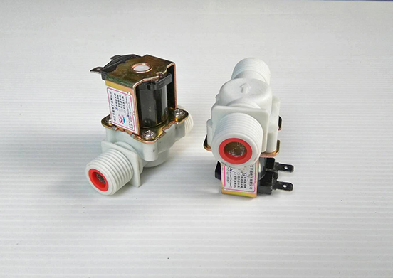 วาล์วไฟฟ้า DC24V ขนาด 1/2 นิ้ว