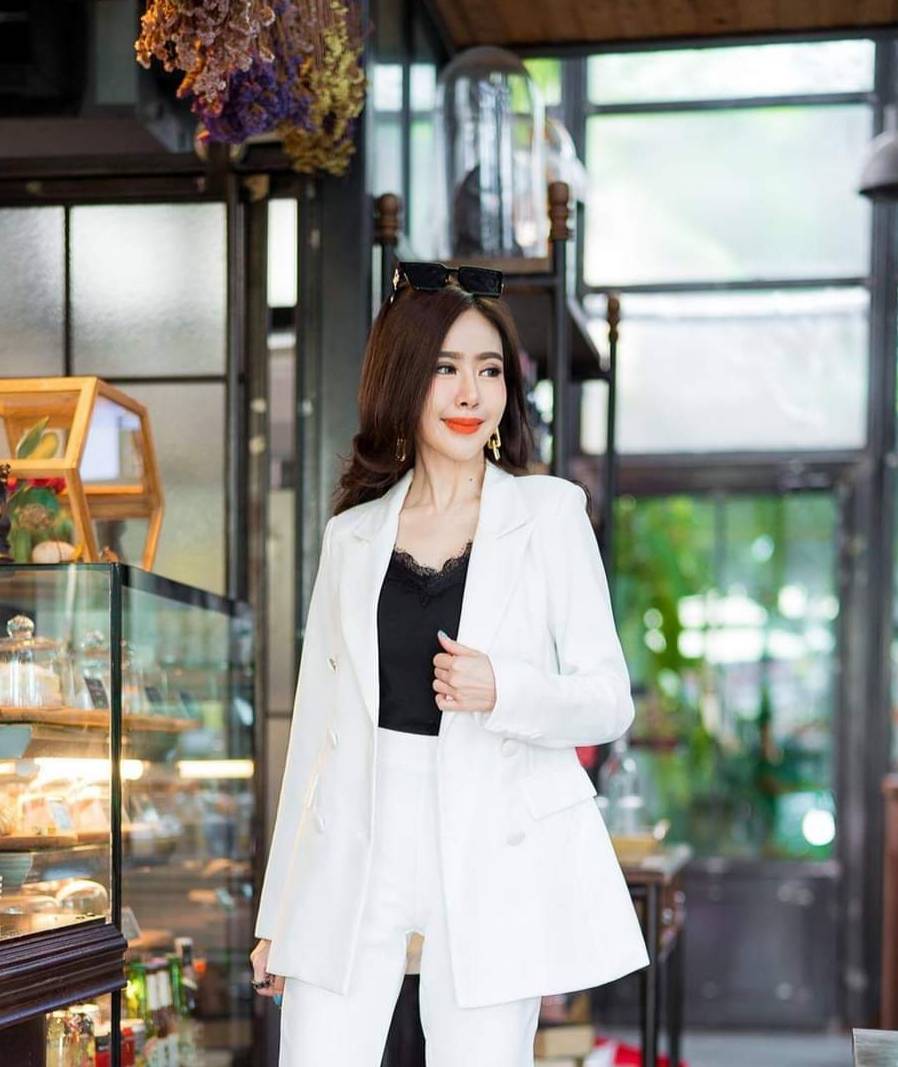 เสื้อสูทผู้หญิง6กระดุมตัวยาวทรงบอย สูททำงาน #1902 Boy Blazer (ไม่รวมกางเกง)