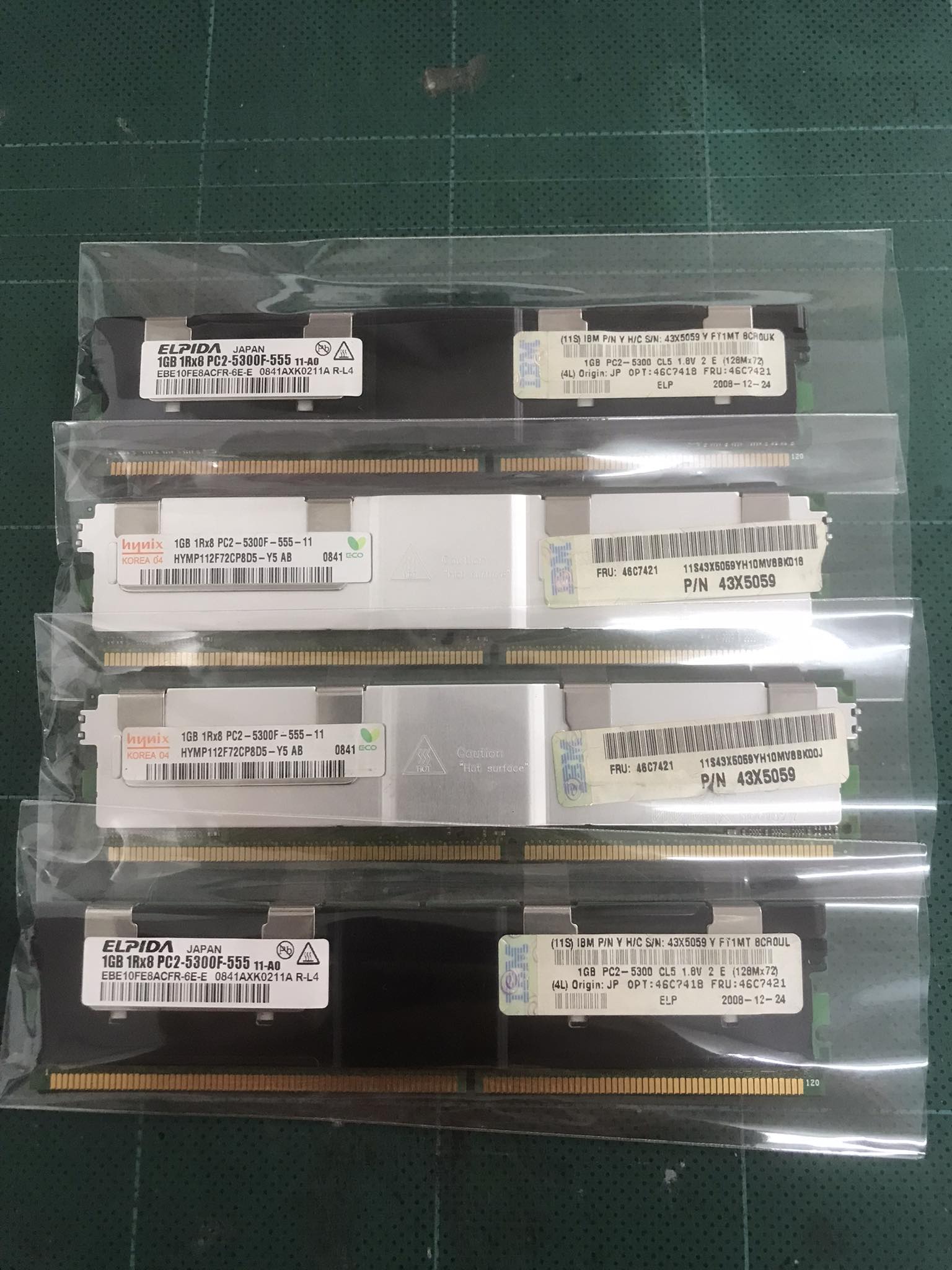 IBM Lenovo Hynix 1GB DDR2 PC2-5300F/ 1GB 1Rx8 PC2-5300F / HYMP112F72CP8D5-Y5 / FUU 46C7421 / 43X5059 (Used) // สินค้ารับประกัน โดย บริษัท อะไหล่เซิร์ฟเวอร์ จำกัด