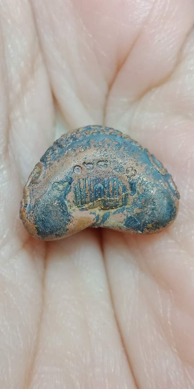 พระปิดตาห้ายอด หลวงพ่อรักษ์ อนาลโย วัดสุทธาวาส หมายเลข #๑๖๘