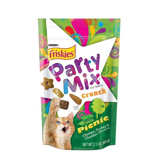 Purina Friskies Party Mix crunch สูตร Picnic ขนมแมว รสไก่ ไก่งวงและชีส ขนาด 60 กรัม