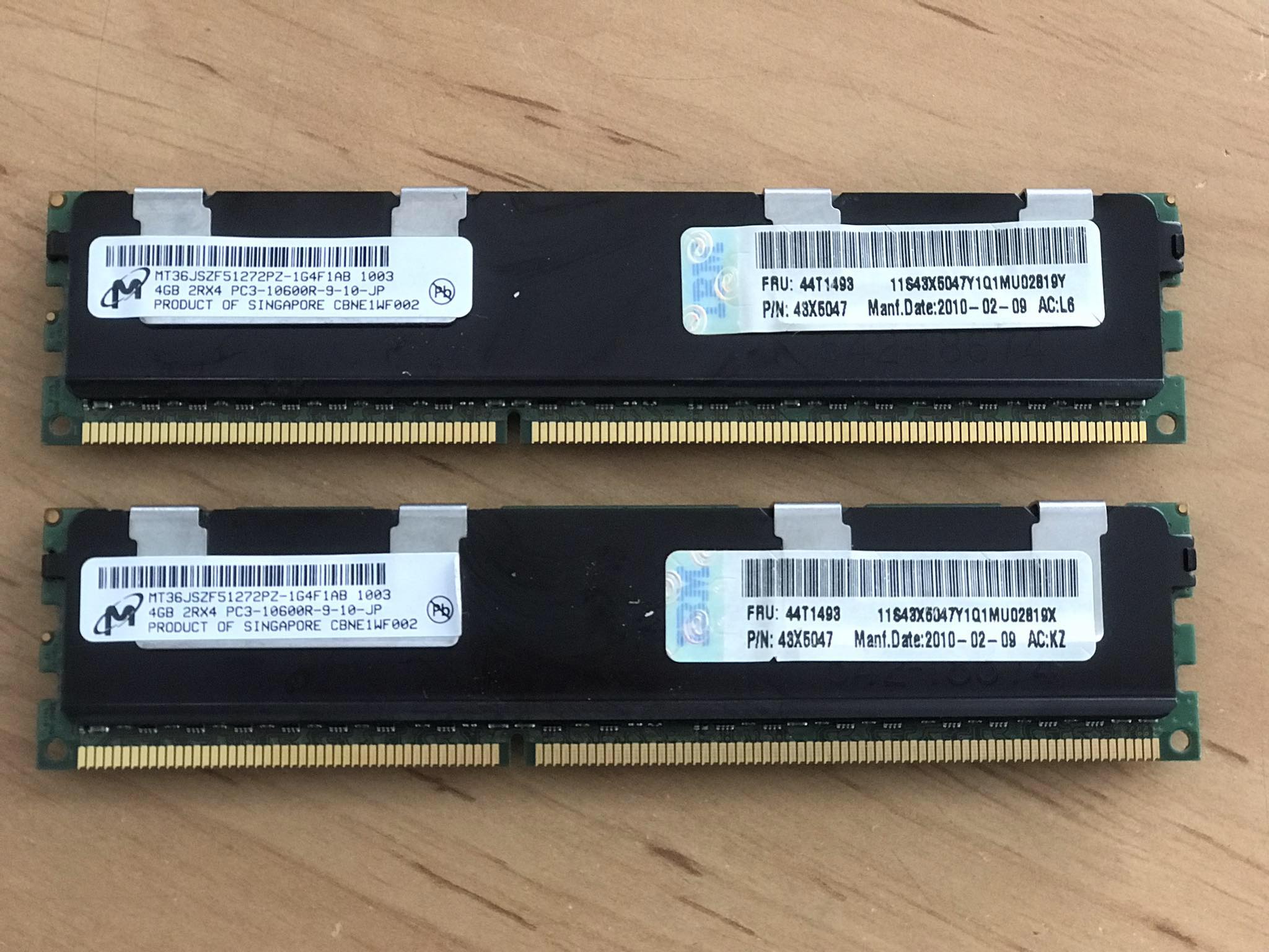 IBM 4GB 2Rx4 PC3-10600R Server Memory // 44T1493 / 43X5047 / MT36JSZF51272PZ-1G4F (Used) // สินค้ารับประกัน โดย บริษัท อะไหล่เซิร์ฟเวอร์ จำกัด