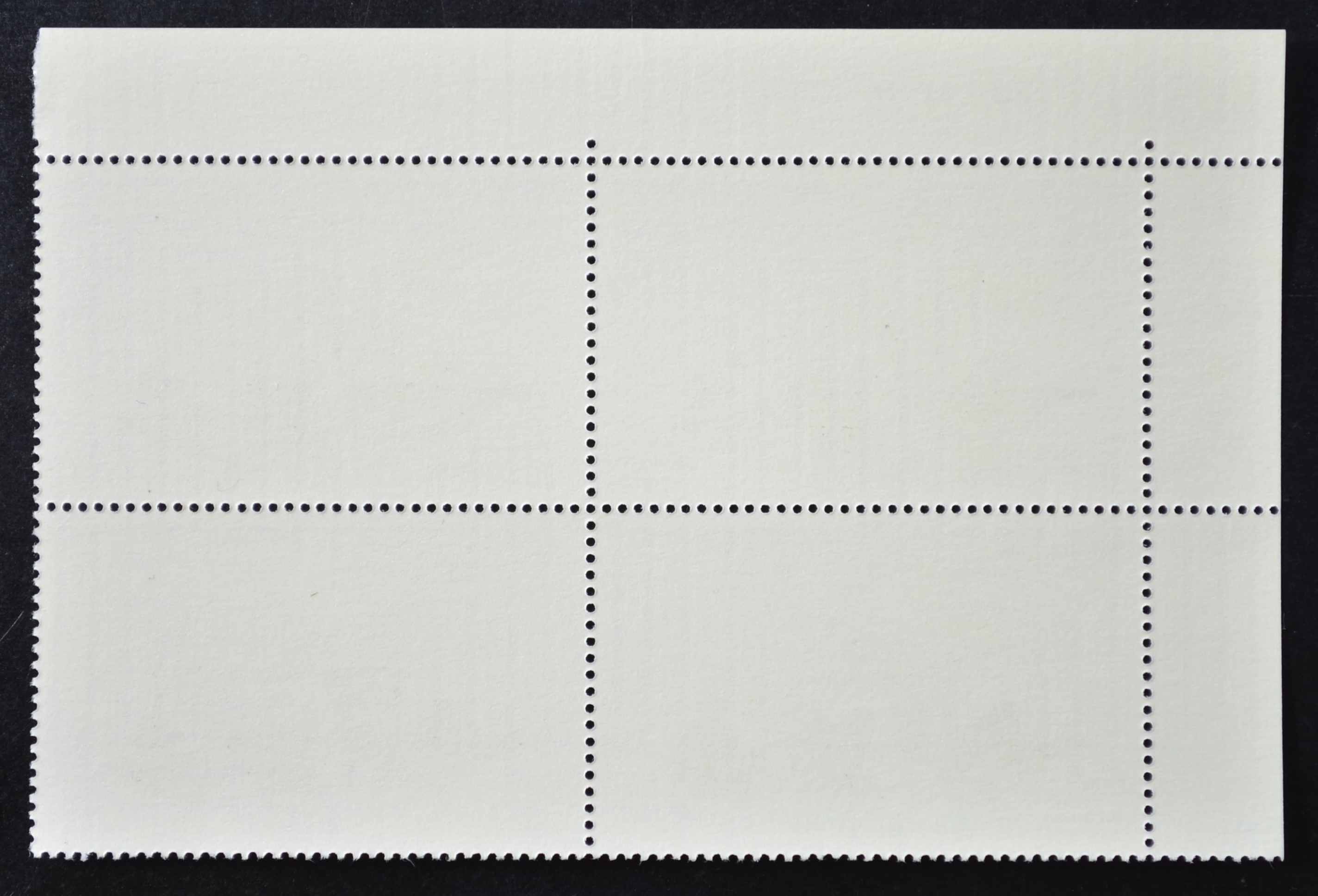 บล็อค 4 (มุมสี) ชุดงานกล้วยไม้เอเชียแปซิฟิค ครั้งที่ 4