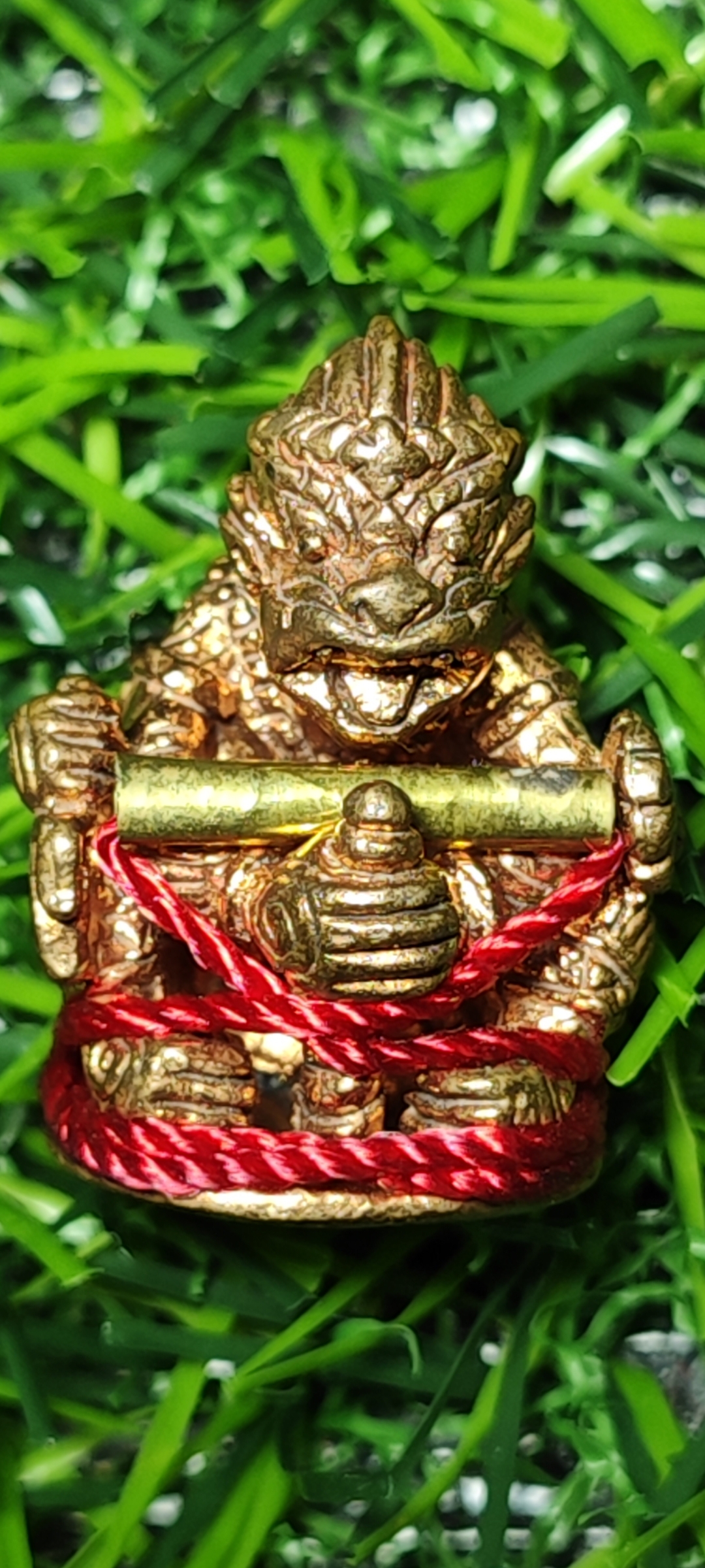 หนุมานสะกดทัพลังกาสุกะ อาจารย์แดง วัดไร่ จ.ปัตตานี เนื้อนวะโลหะ สร้าง 1999 องค์