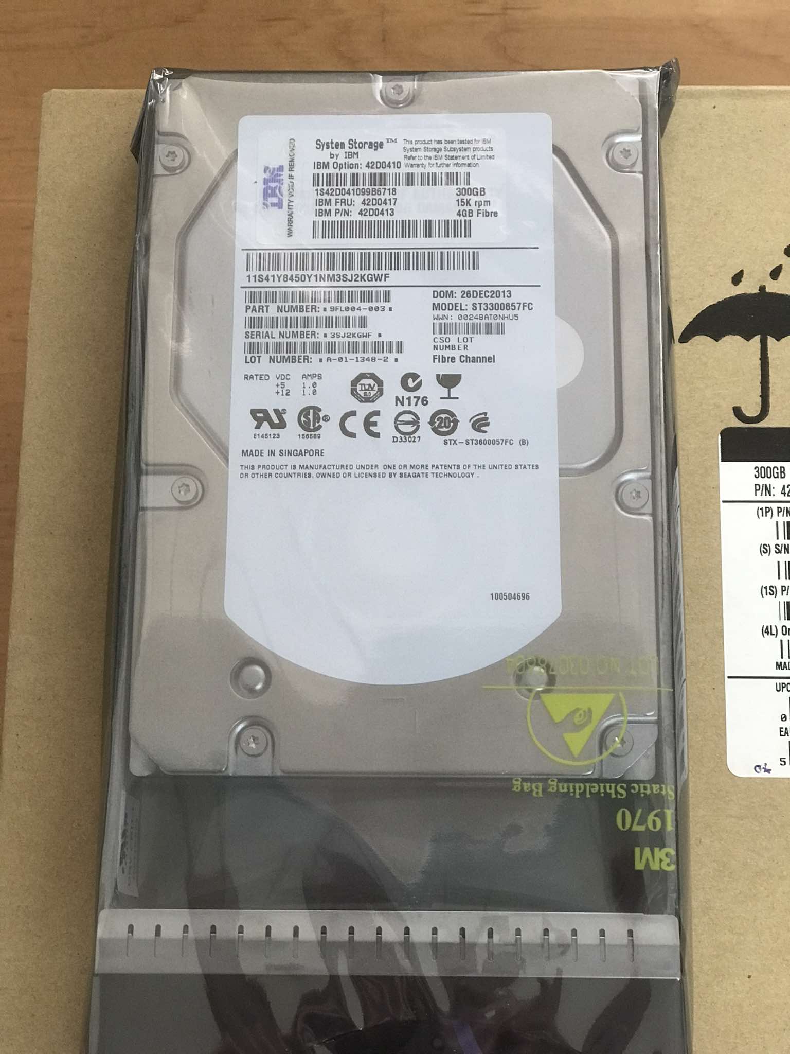 (New Inbox) IBM 300GB FC 15K 4GB 3.5" HDD // 42D0417, 42D0410, 42D0413, ST3300657FC, 9FL004-003 สินค้ารับประกัน โดย บริษัท อะไหล่เซิร์ฟเวอร์ จำกัด