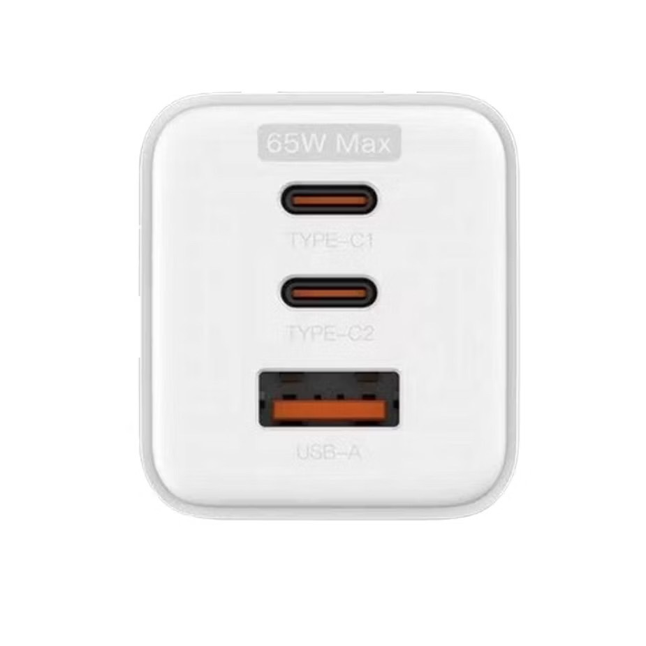 C12 GAN FAST TRAVEL CHARGER