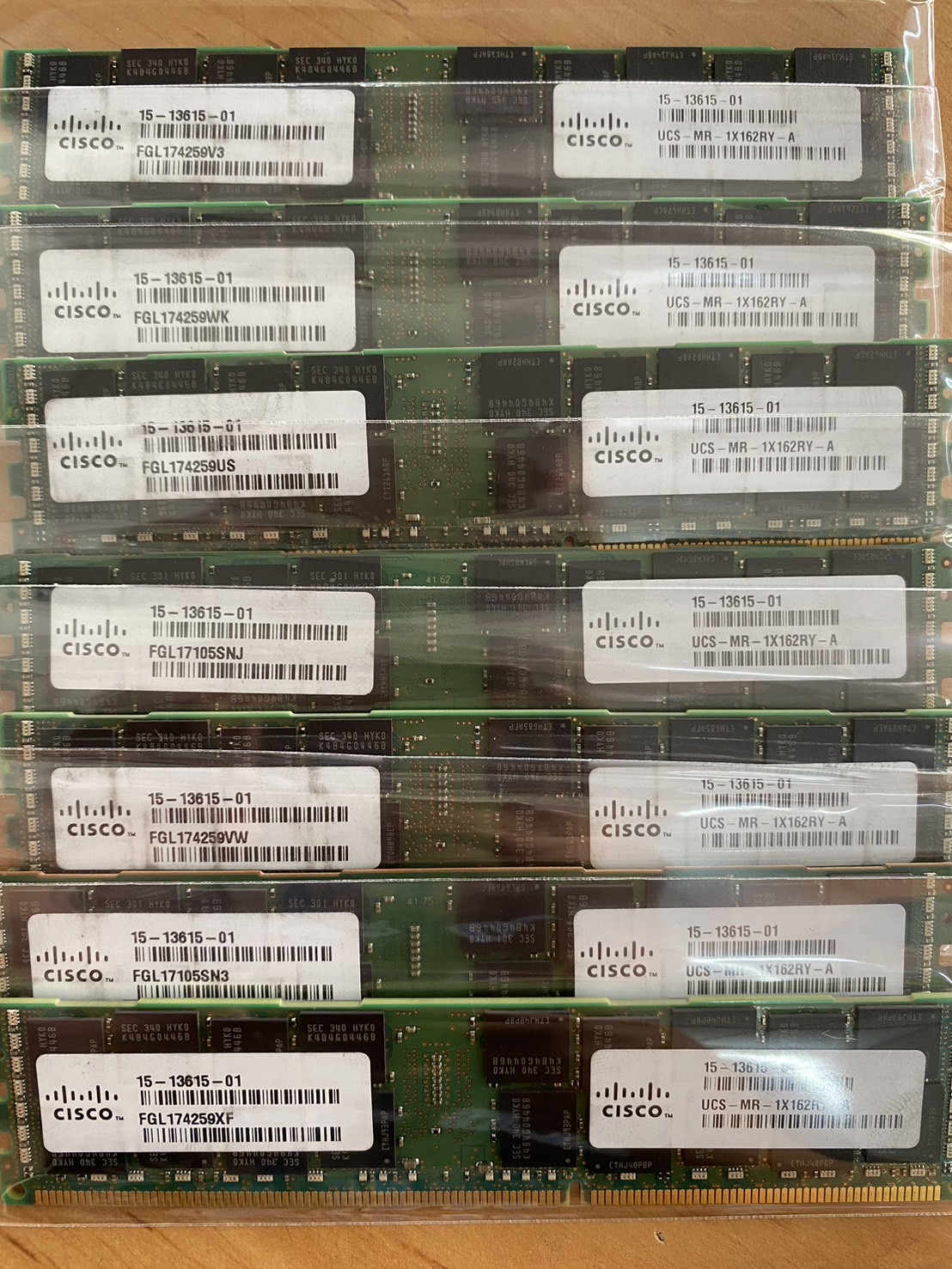 Cisco Genuine 16GB 2Rx4 PC3L-12800R DDR3 1600MHz 1.35V ECC RDIMM Memory RAM (Samsung) // 15-13615-01 / M393B2G70BH0-YK0 (Used) // สินค้ารับประกัน โดย บริษัท อะไหล่เซิร์ฟเวอร์ จำกัด