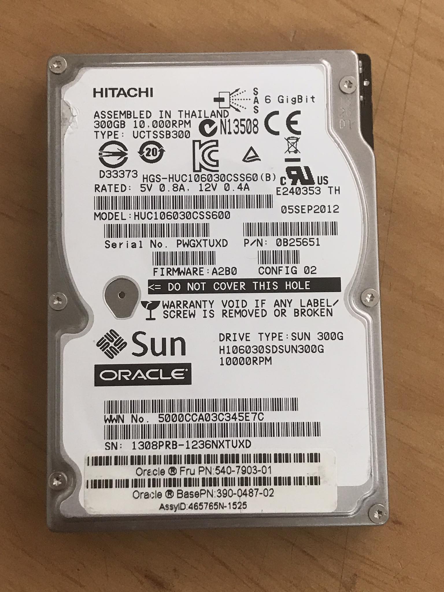 Sun 300GB 10K 6G SAS 2.5" RPM 16MB Cache Hard Drive // 540-7903-01 (Used) // สินค้ารับประกัน โดย บริษัท อะไหล่เซิร์ฟเวอร์ จำกัด
