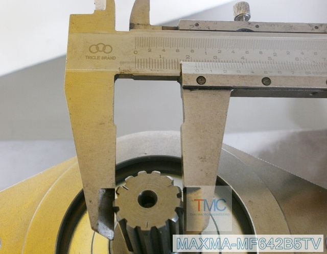 ปั้มมอเตอร์เฟืองขับล้อรถคีบอ้อยแบบ(BELL)3ล้อMAXMA-MF642B5TV