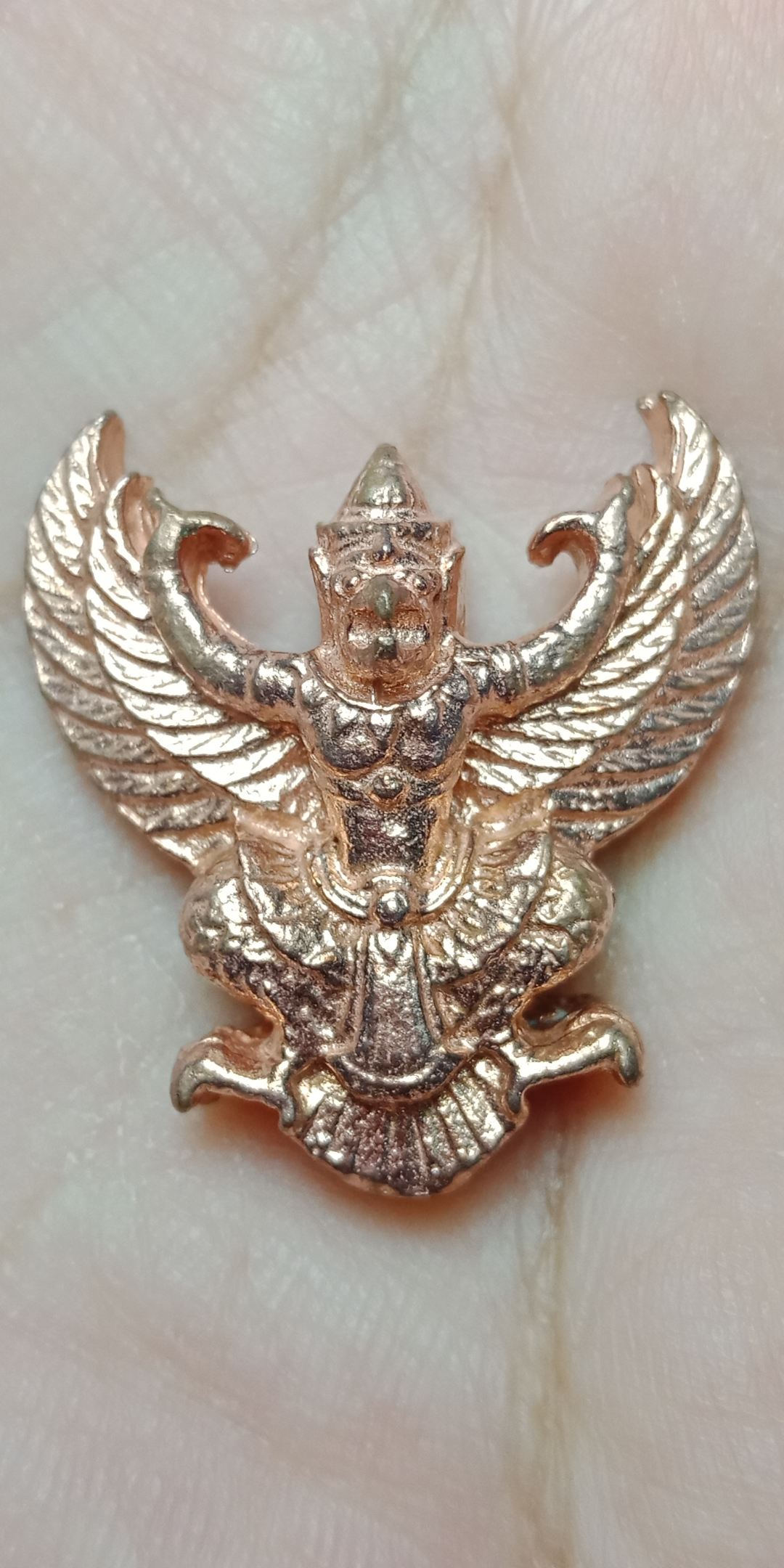 พญาครุฑ รุ่นมหาอำนาจ มหาบารมี หลวงพ่อพัฒน์ วัดห้วยด้วน จ.นครสวรรค์ เนื้อทองแดง