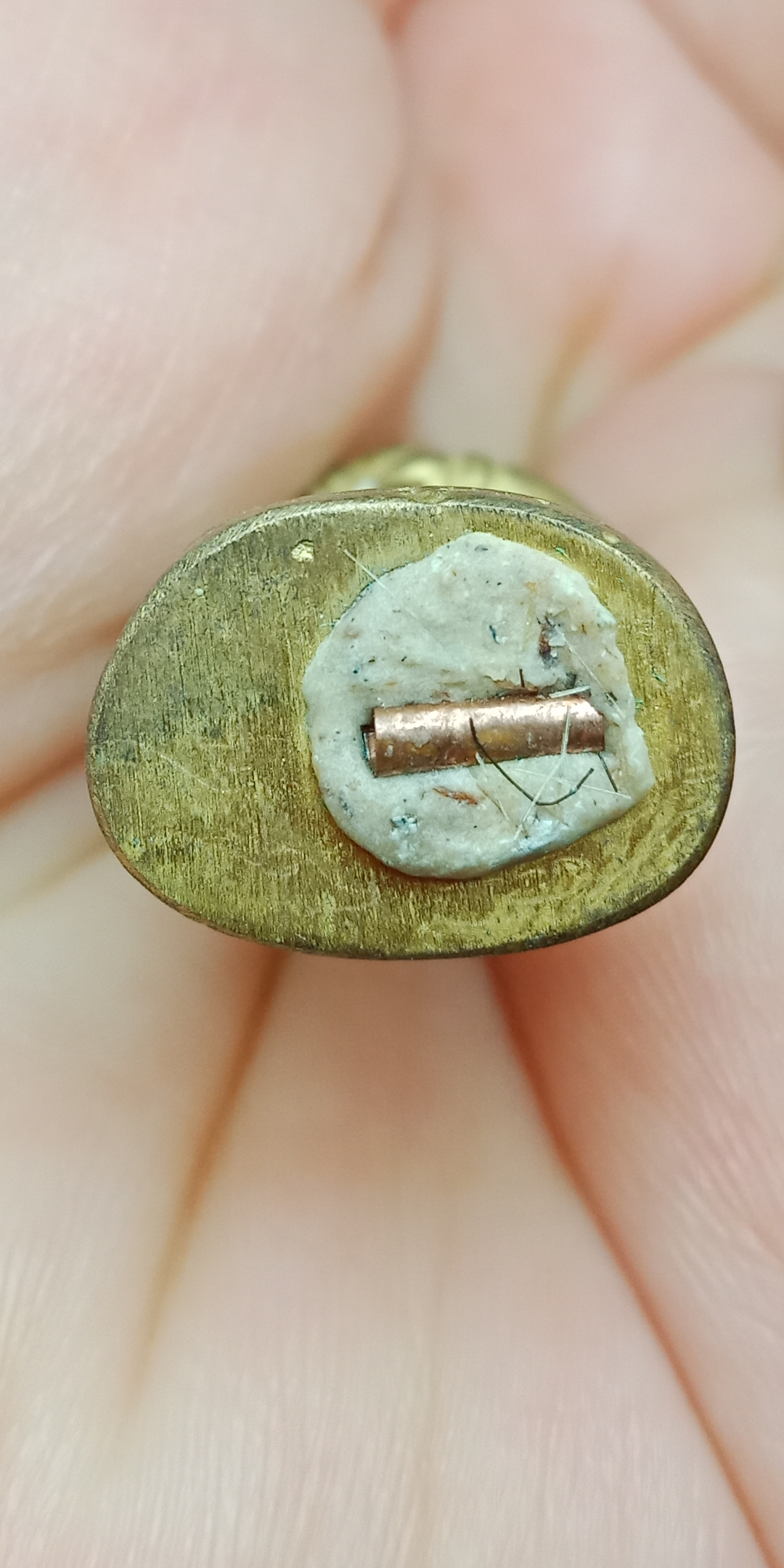 ท่านท้าวเวสสุวรรณหล่อโบราณ รุ่นพิชิตมารทั่วทิศ (วันกองทัพไทย) หลวงปู่แขก ปภาโส วัดสุนทรประดิษฐ์ จังหวัดพิษณุโลก ๒๕๕๓ เนื้อทองชนวน