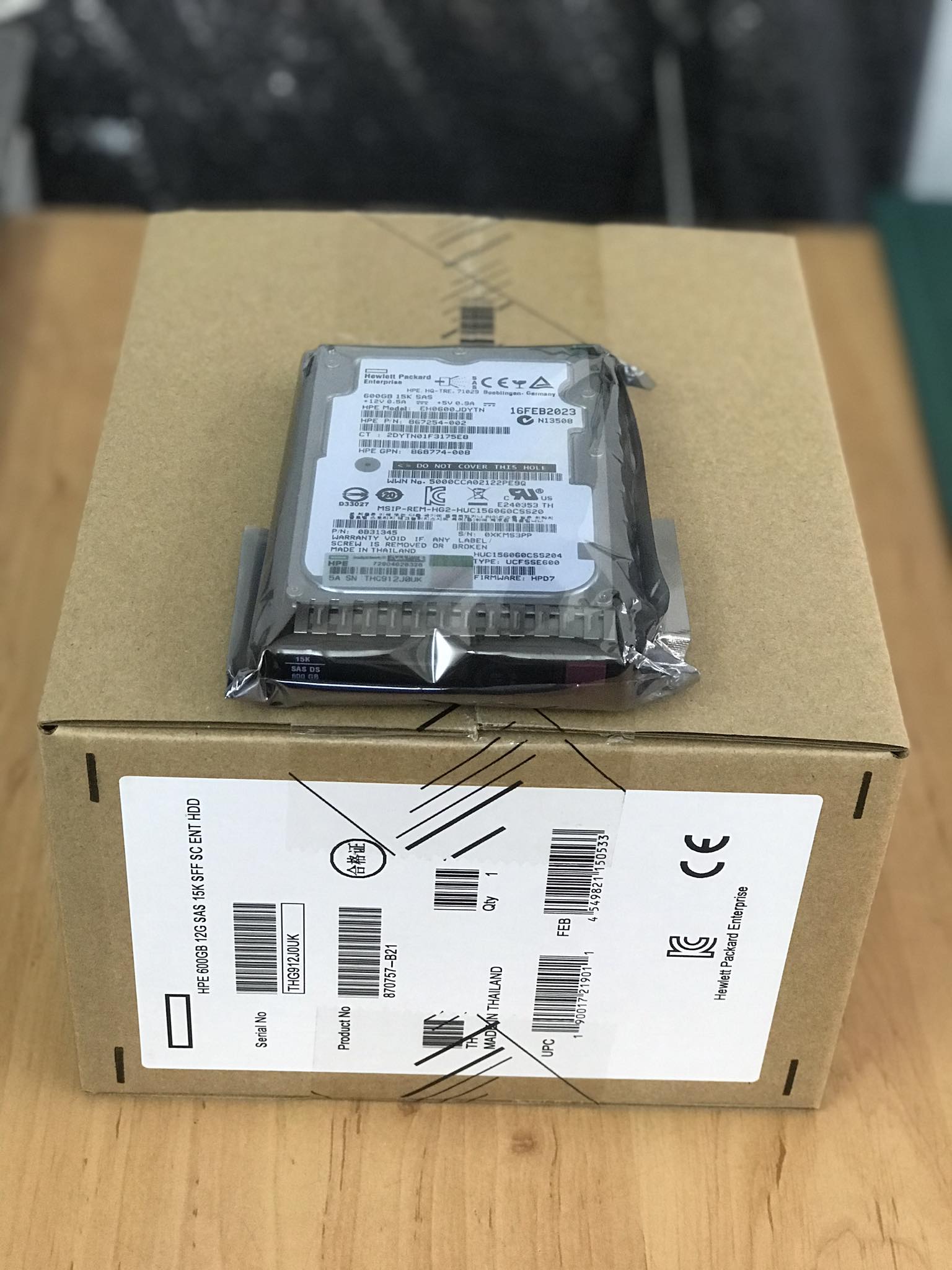 (New Inbox) HPE 600GB 15K SAS 12G 2.5" SFF HDD Hard Drive // 870757-B21 / Tray 870794-001 / HDD 867254-002 / GPN 868774-008 / 0B31345 / EH0600JDYTN // สินค้ารับประกัน โดย บริษัท อะไหล่เซิร์ฟเวอร์ จำกัด