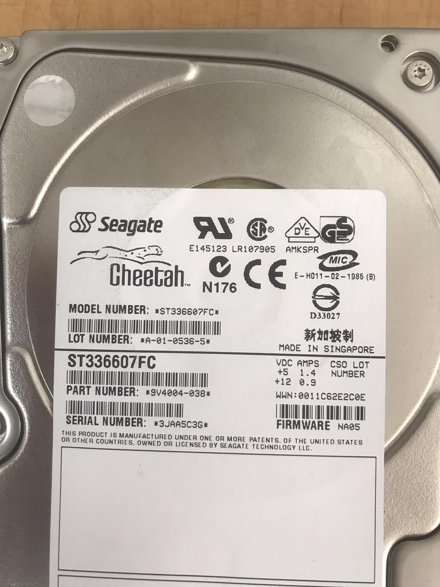 Seagate 36GB 10K FC 3.5 Harddisk // ST336607FC / 9V4004-038 (Used) // สินค้ารับประกัน โดย บริษัท อะไหล่เซิร์ฟเวอร์ จำกัด