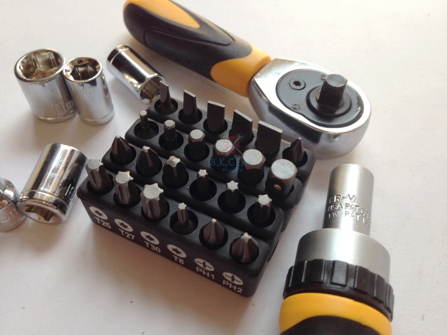 เครื่องมือชุดมินิ ลูกบล็อก+ดอกไขควง 35ตัวชุด CONSO ส่งฟรีเก็บปลายทาง