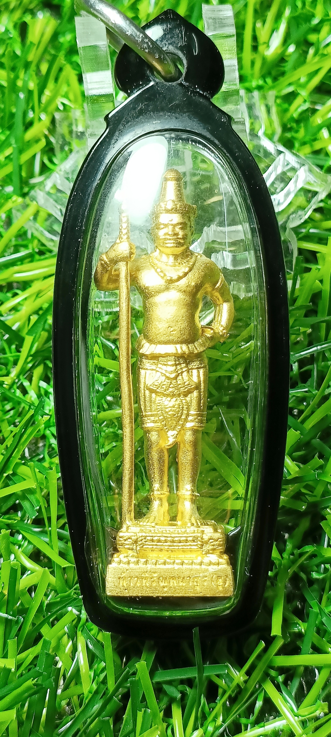 ท่านท้าวหิรัญพนาสูร(ท้าวฮู) รุ่น 109 ปี ถวายงาน ปี 2558 ขนาด สูง 4 ซม. เนื้อกะไหล่ทอง