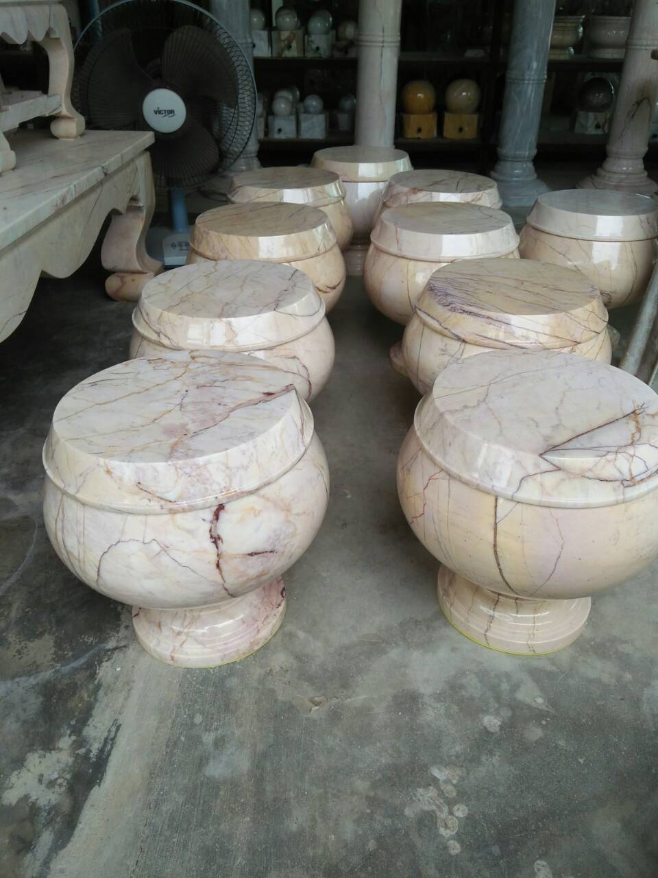 บาตรน้ำมนต์หินอ่อน 50 เ ซนติเมตร