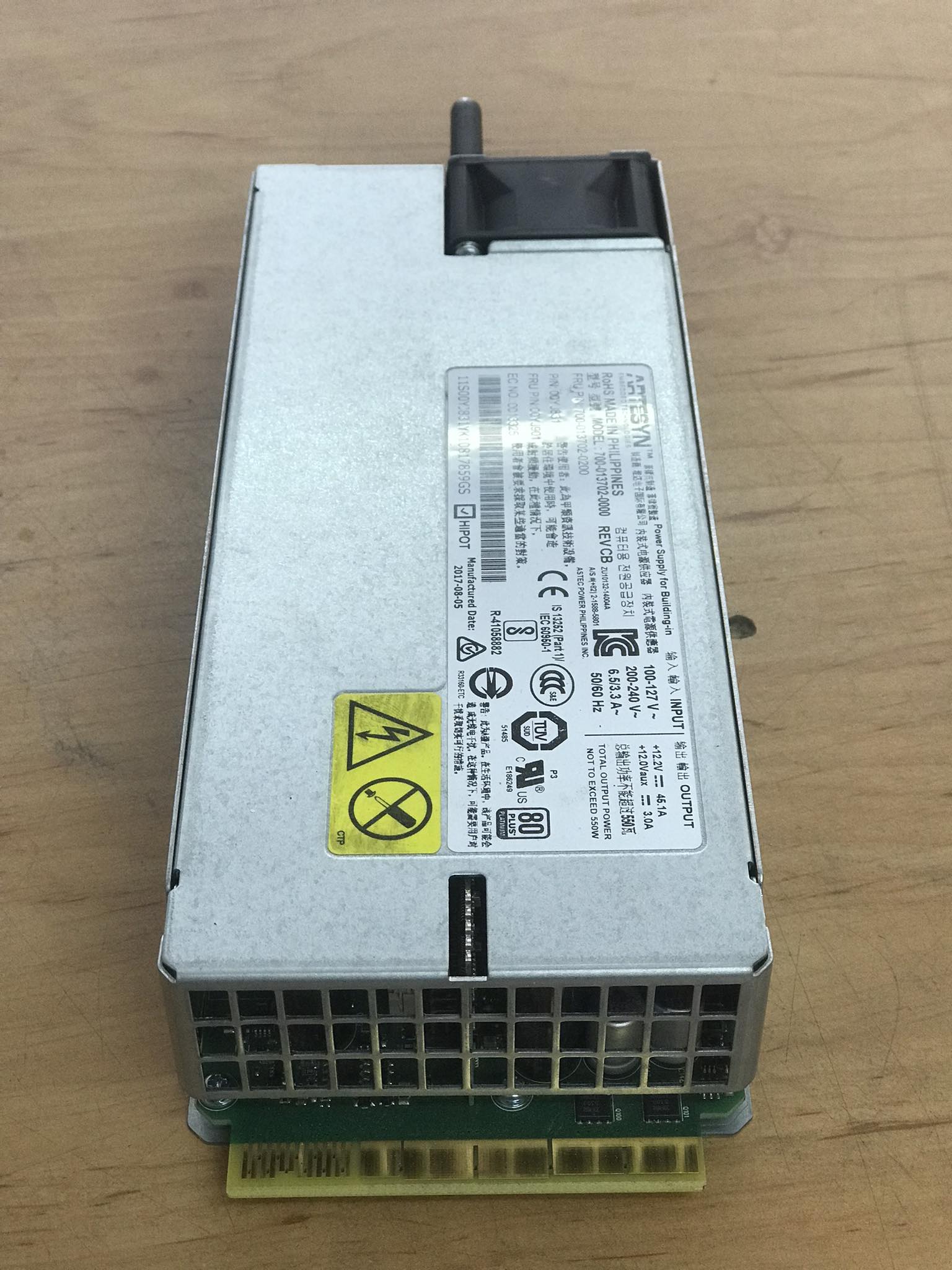 IBM Power Supply 550W AC 80 Plus Platinum For Lenovo System X3550 M5 // 0YJ901 / 00YJ901 (Used) // สินค้ารับประกัน โดย บริษัท อะไหล่เซิร์ฟเวอร์ จำกัด
